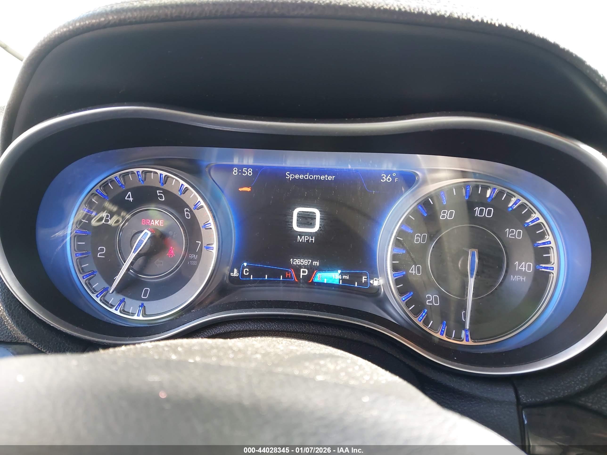 CHRYSLER 300C image 7