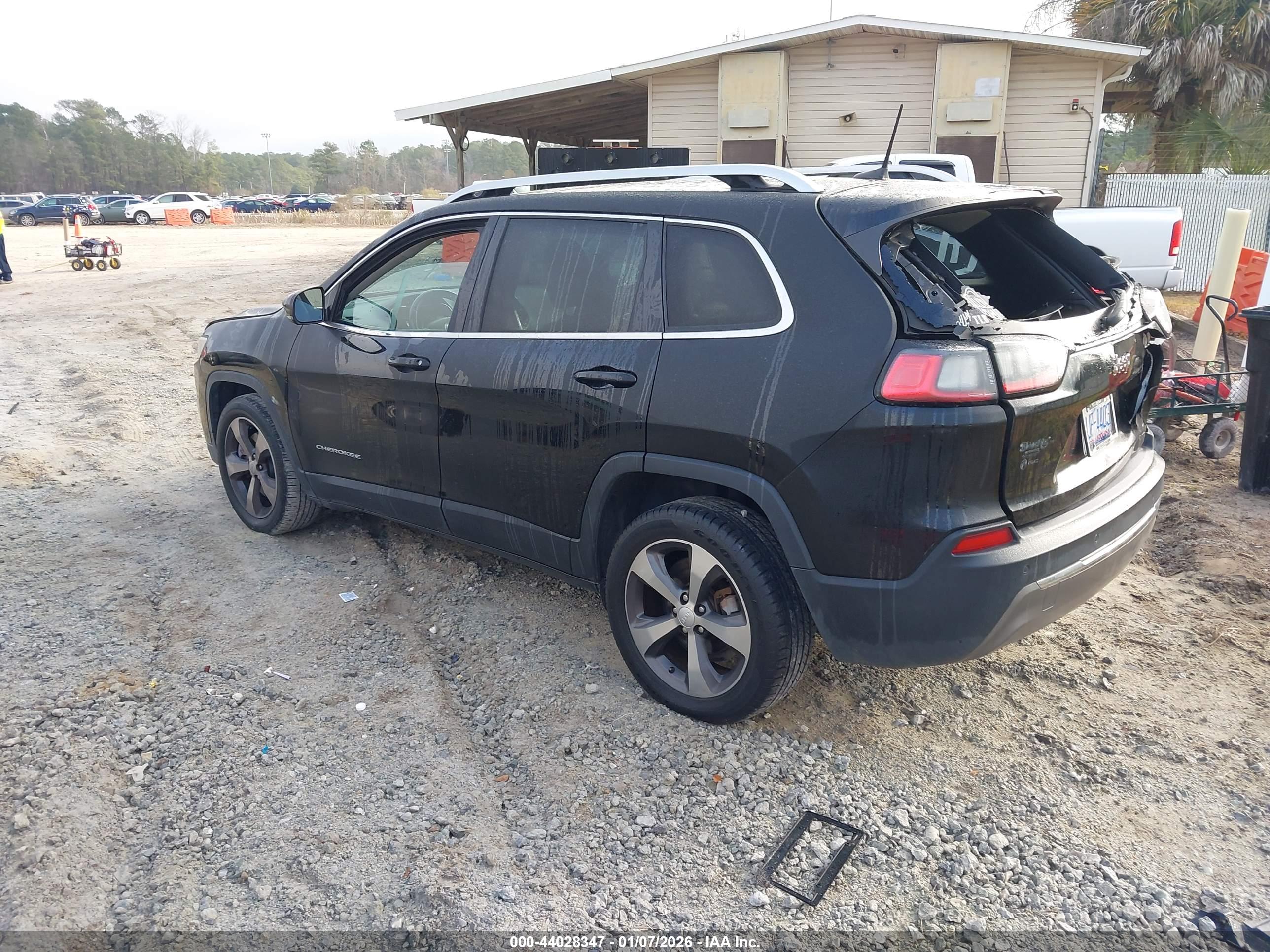 JEEP CHEROKEE image 3