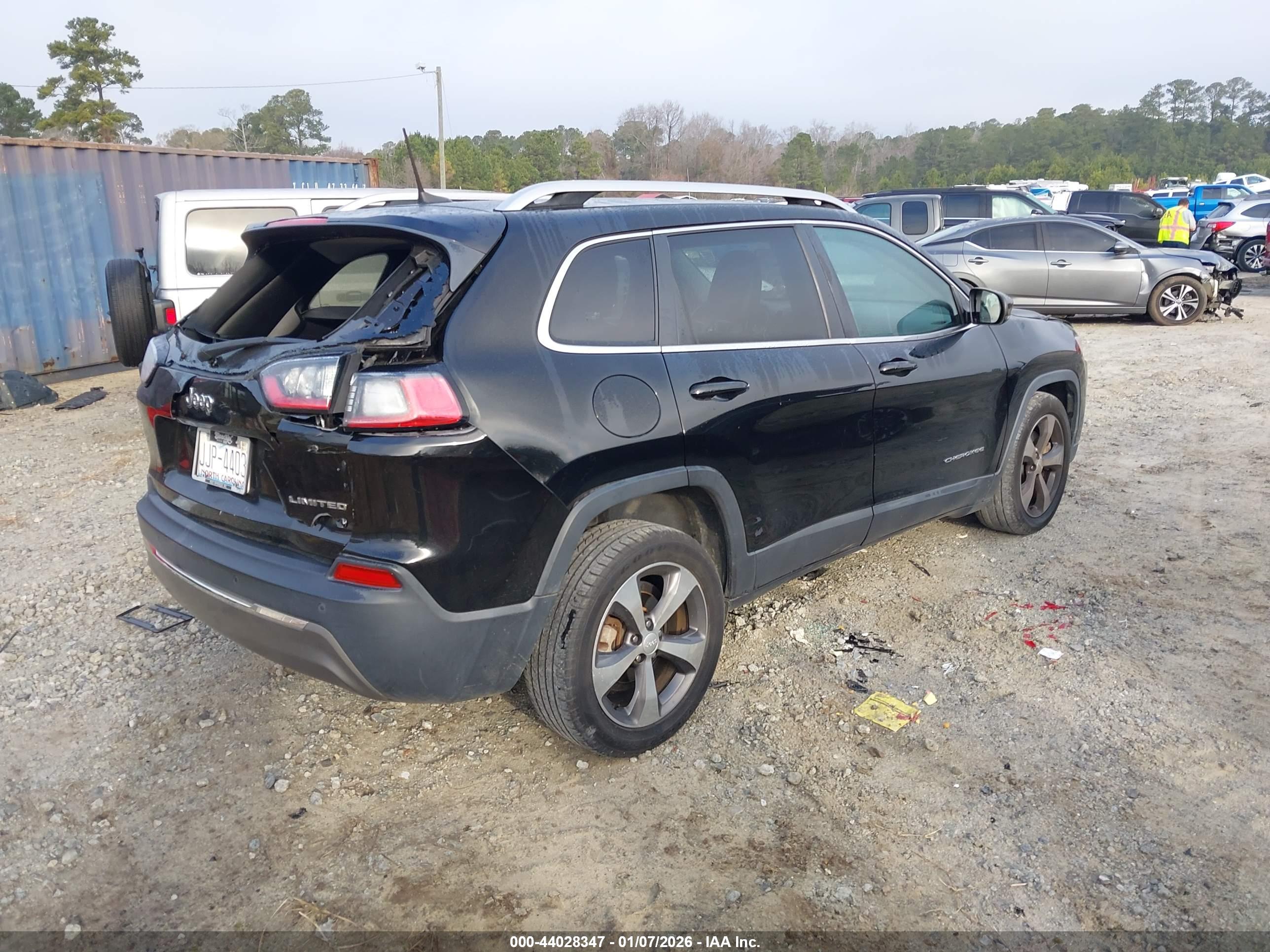 JEEP CHEROKEE image 4