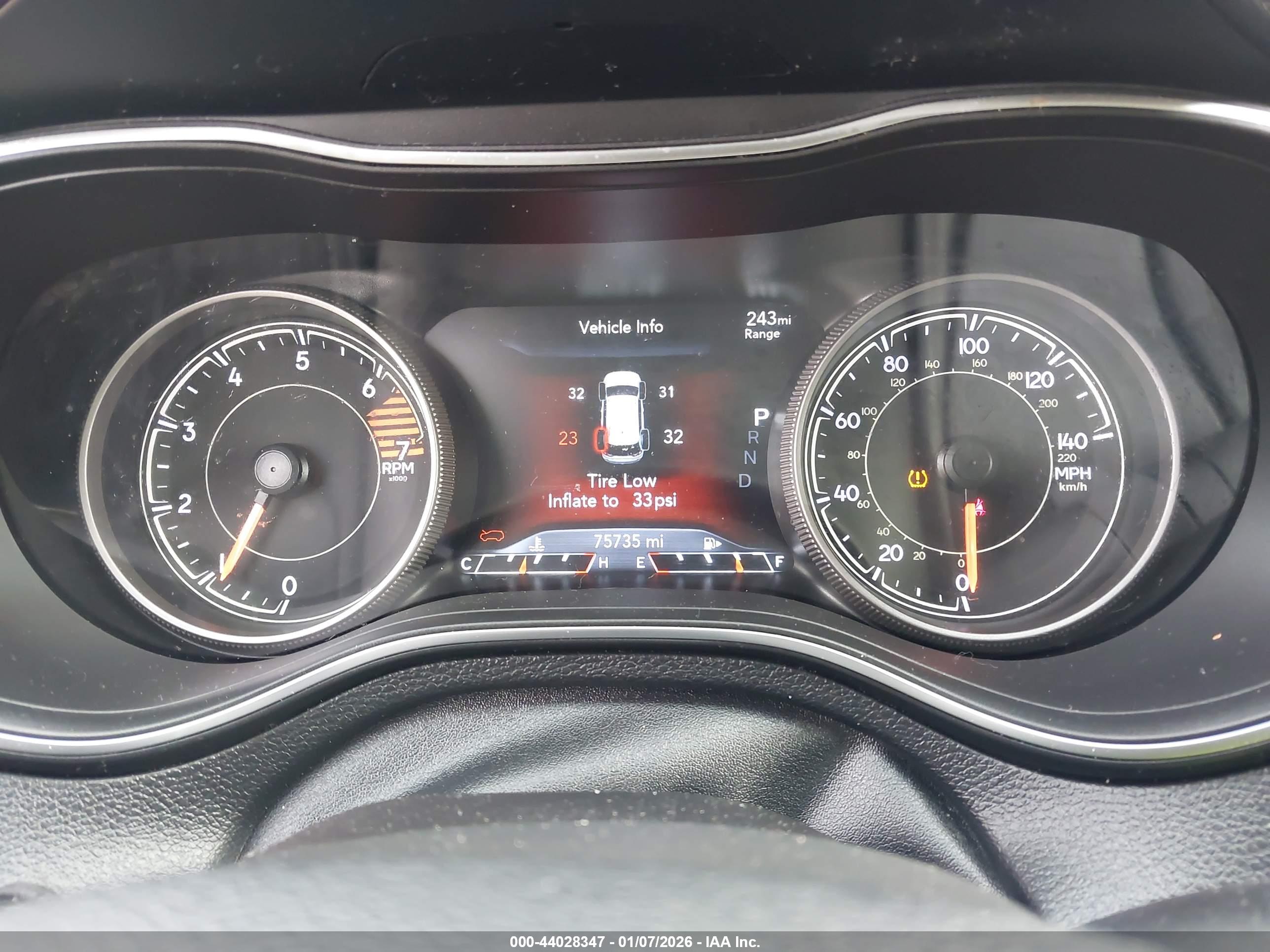 JEEP CHEROKEE image 7
