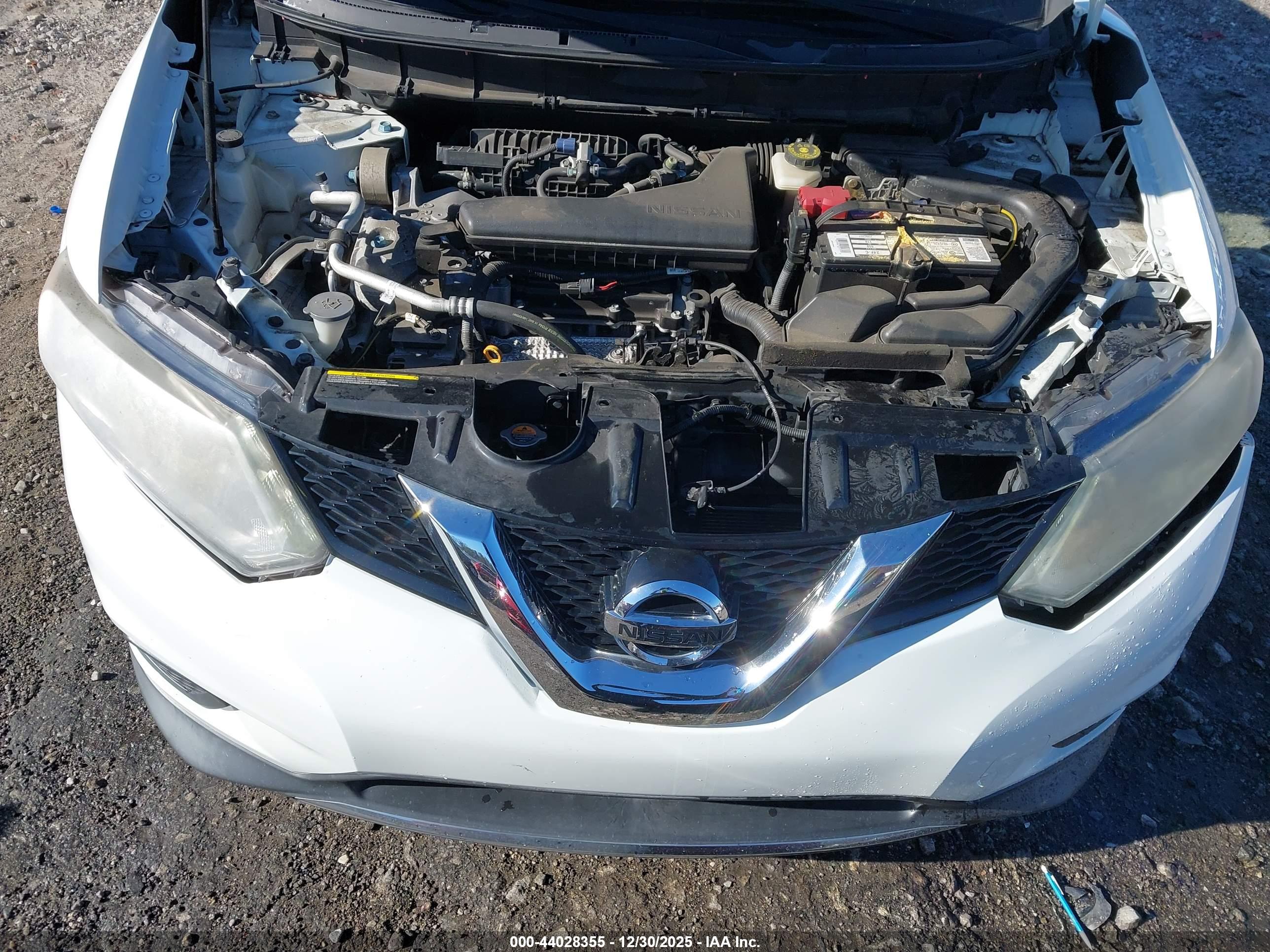 NISSAN ROGUE image 10