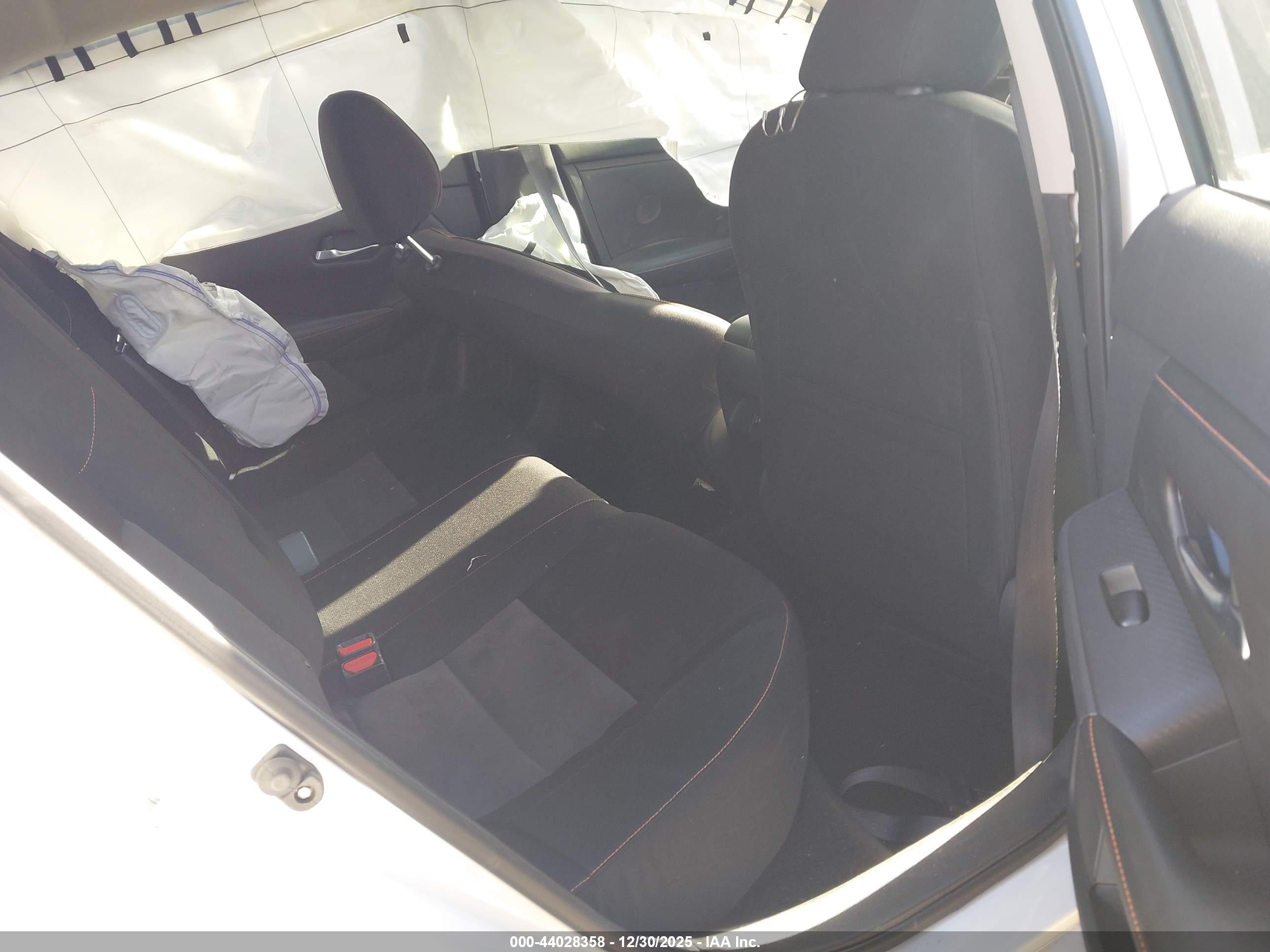 NISSAN SENTRA image 8