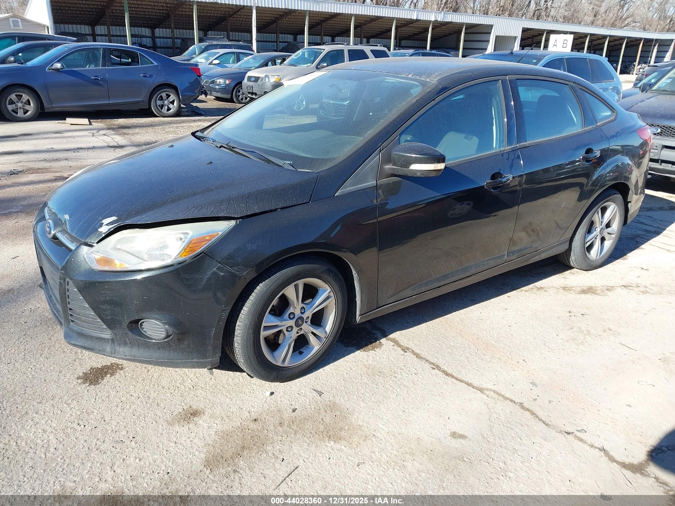 FORD FOCUS image 2