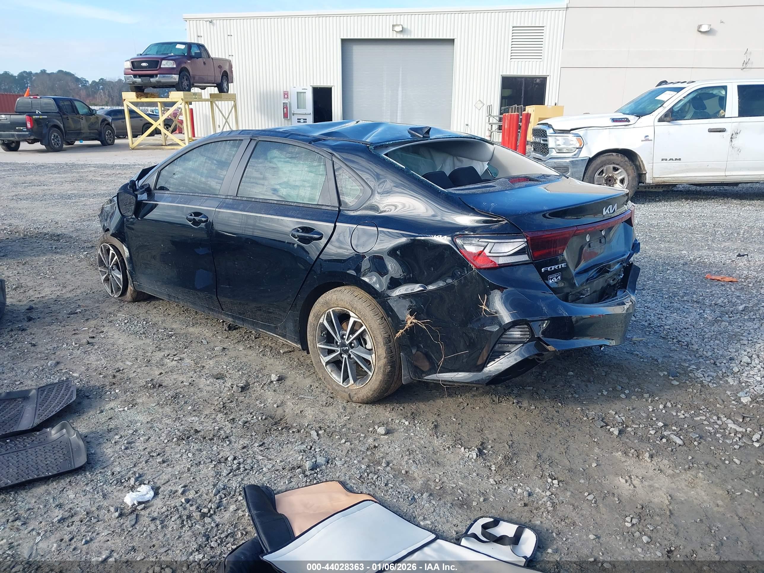 KIA FORTE image 3