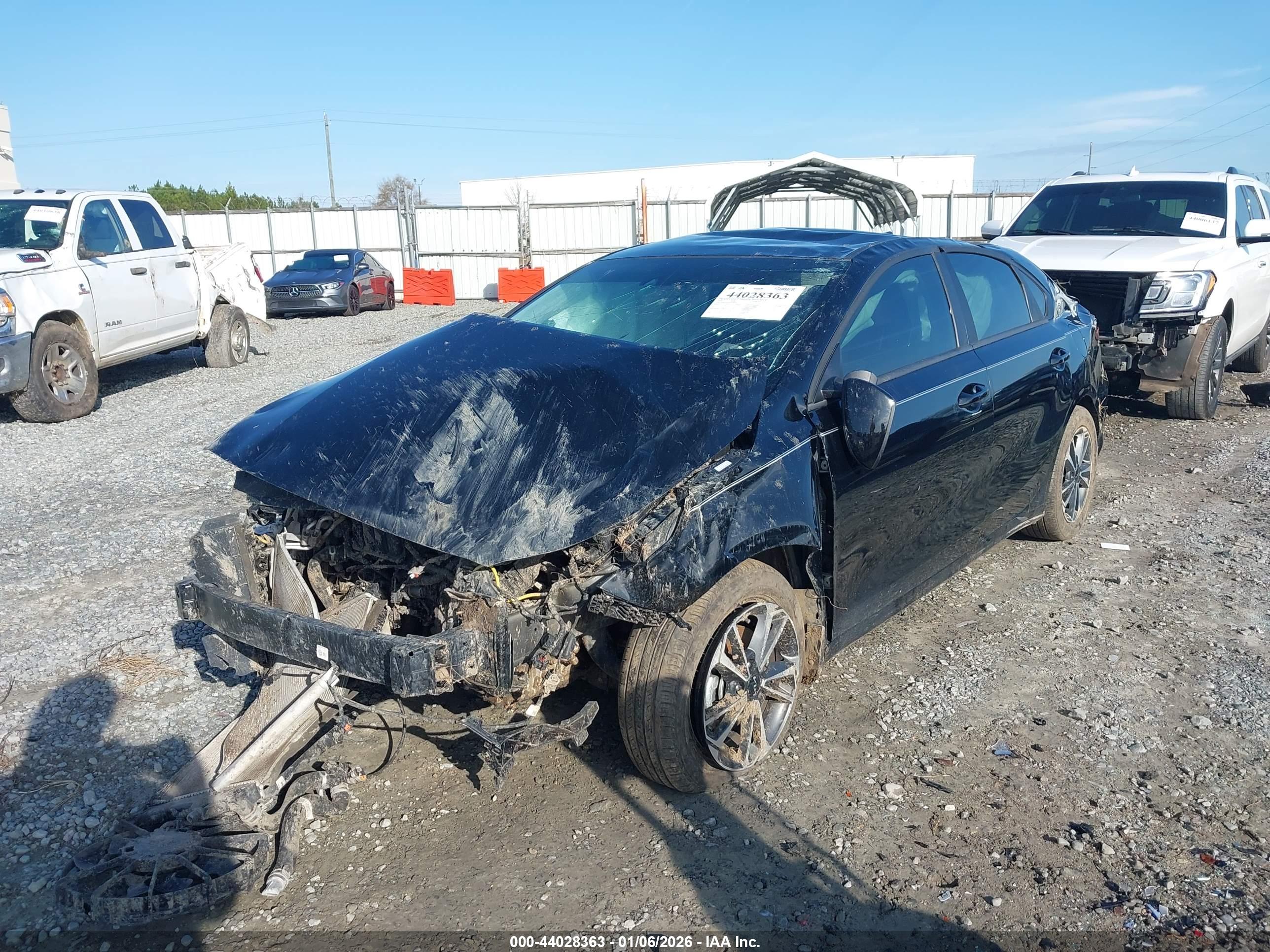 KIA FORTE image 6