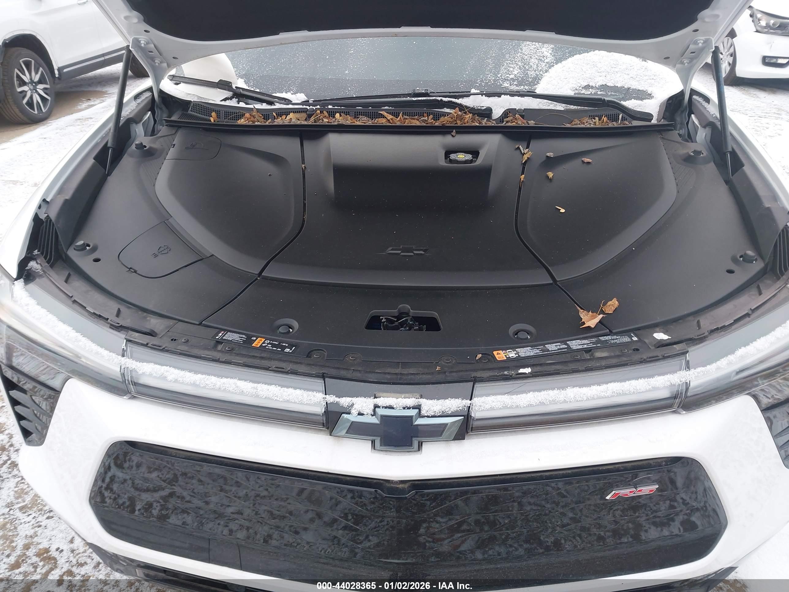 CHEVROLET BLAZER image 10