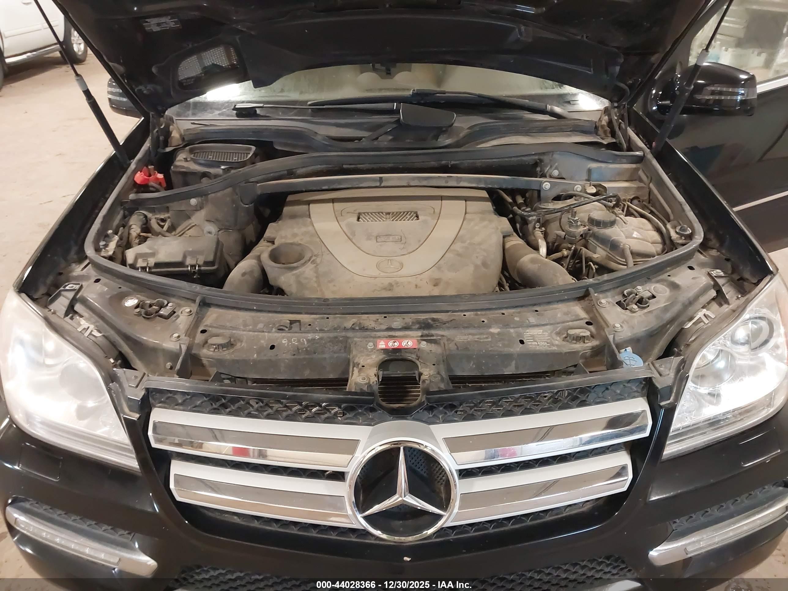 MERCEDES-BENZ GL image 10