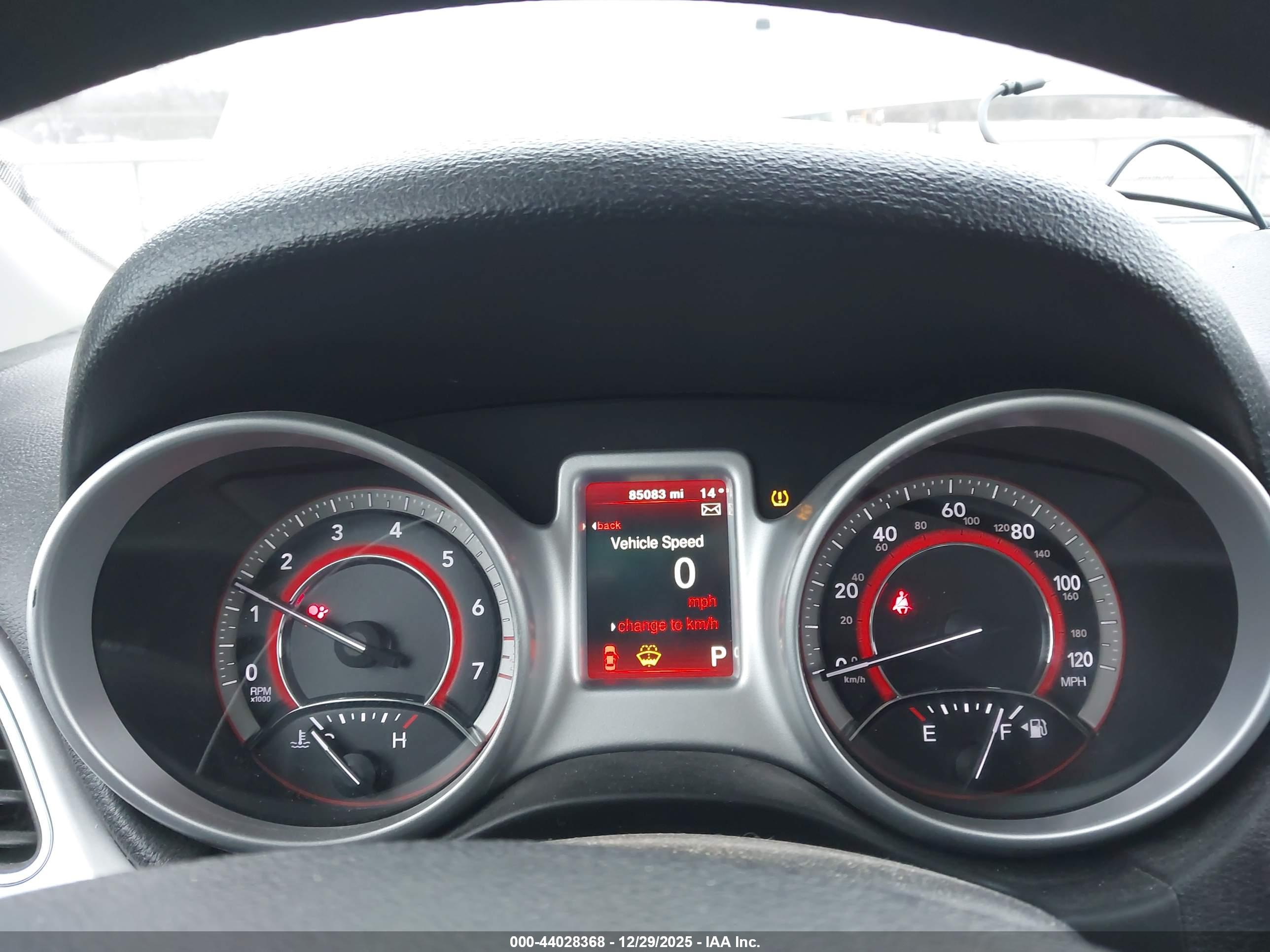 DODGE JOURNEY image 7