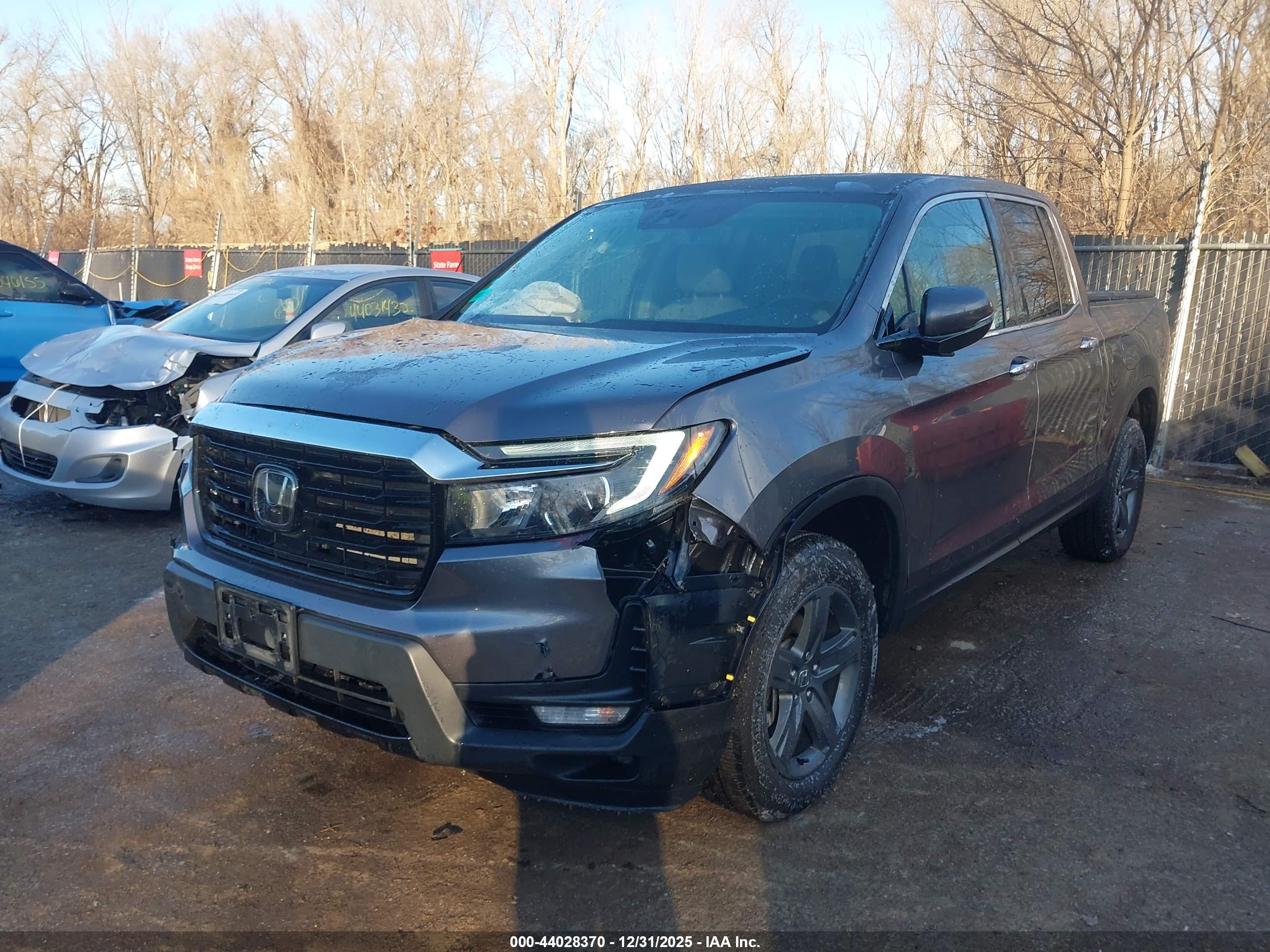 HONDA RIDGELINE image 2