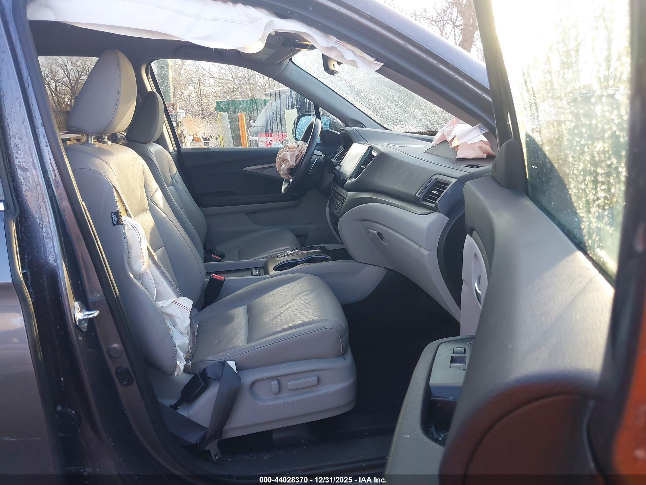 HONDA RIDGELINE image 5