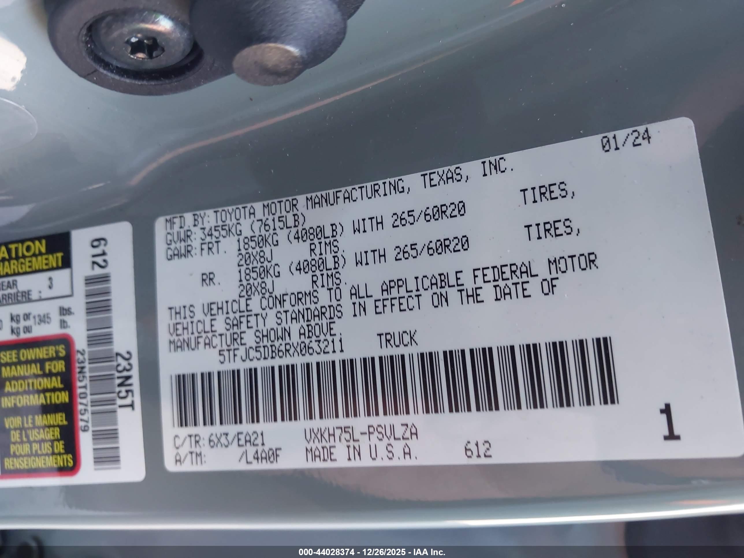 TOYOTA TUNDRA image 9