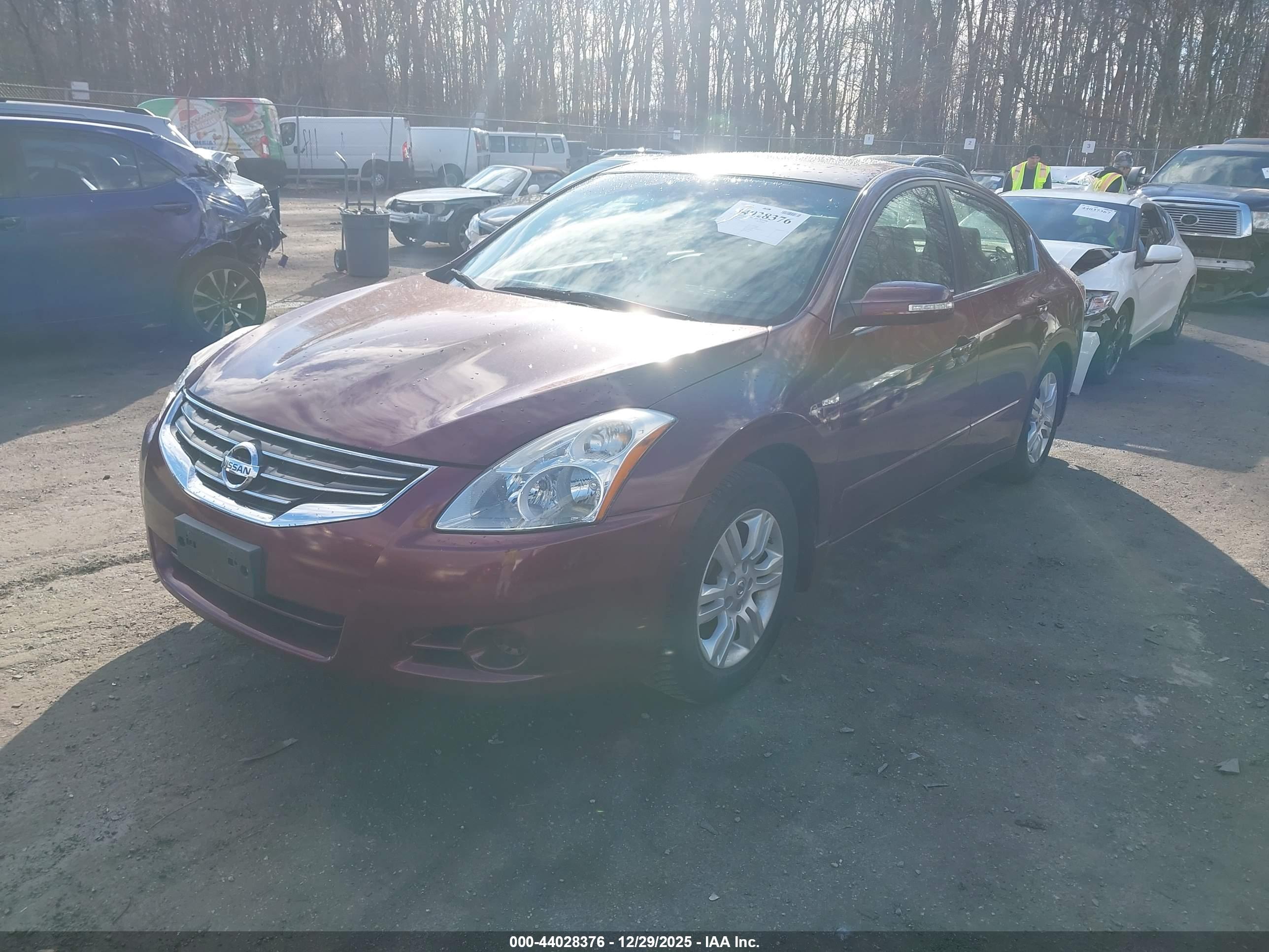 NISSAN ALTIMA image 2