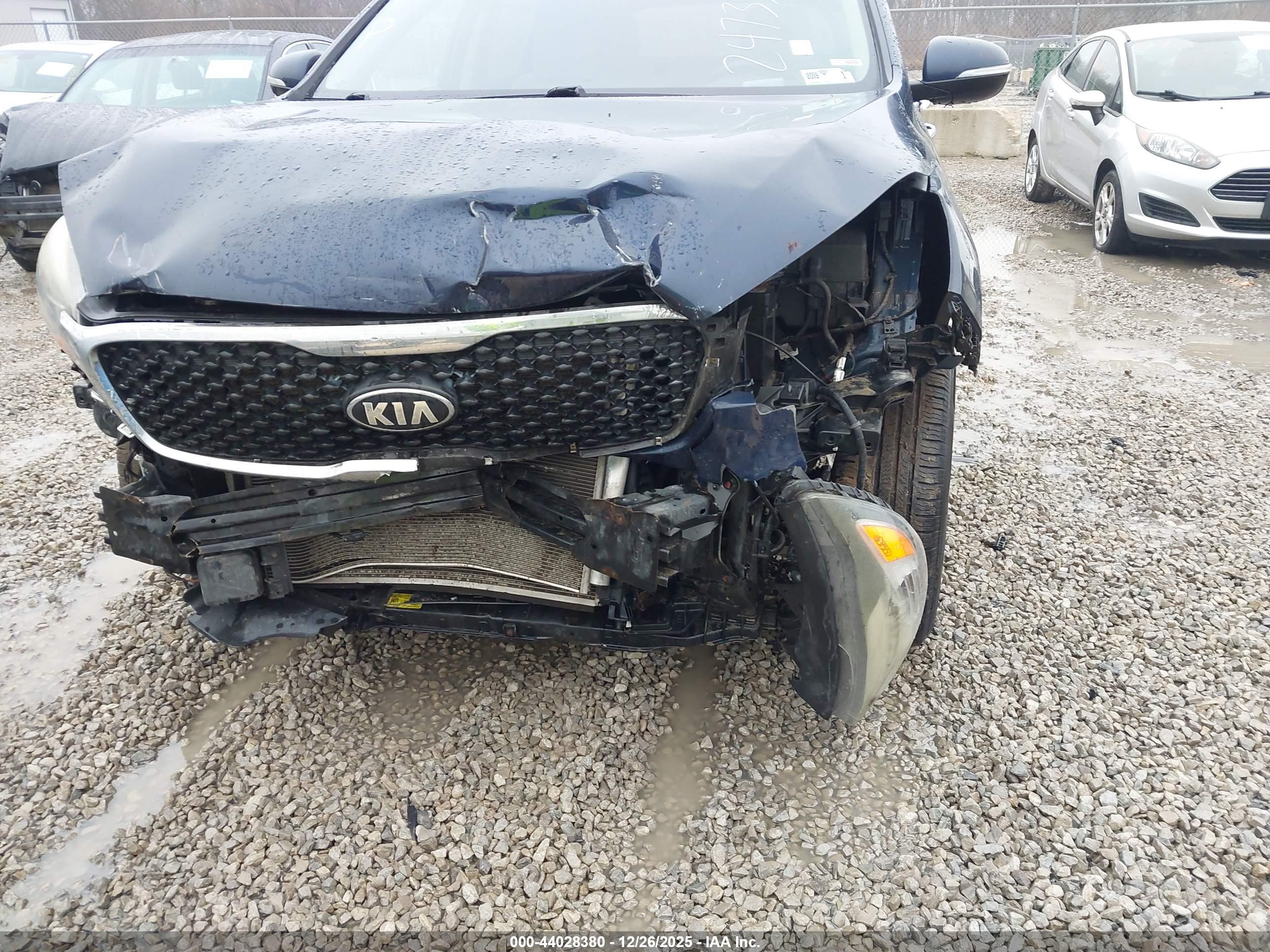 KIA SORENTO image 6