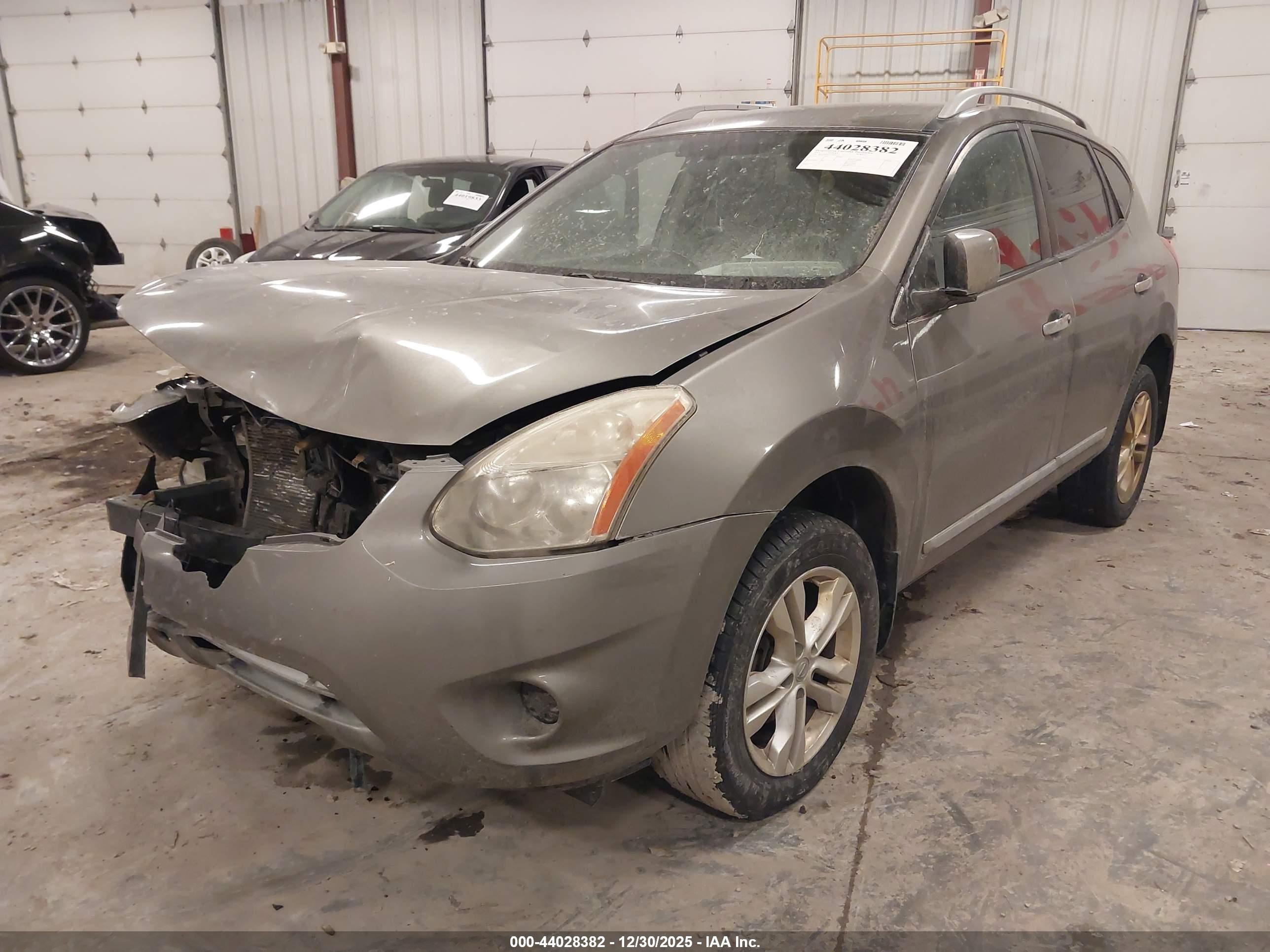 NISSAN ROGUE image 6