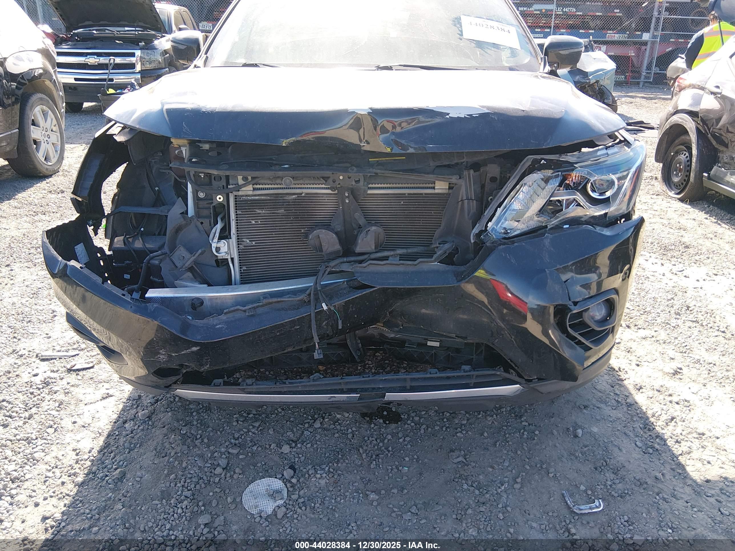 NISSAN PATHFINDER image 6