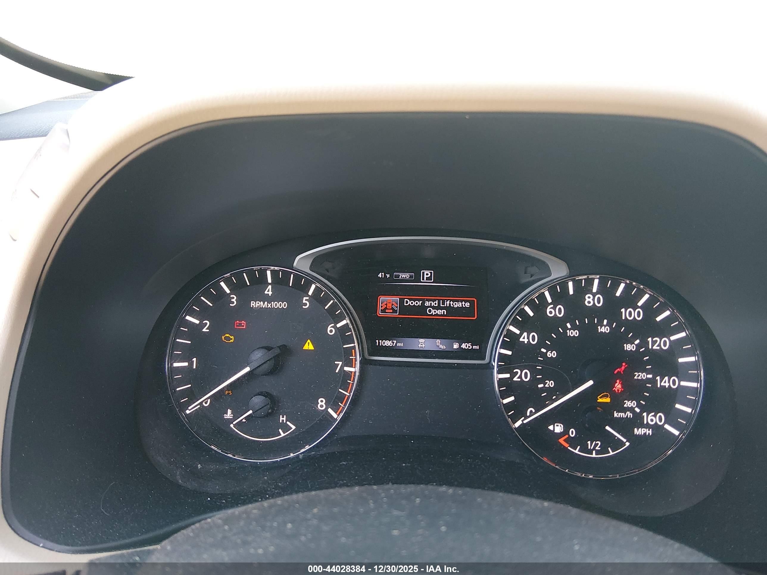 NISSAN PATHFINDER image 7