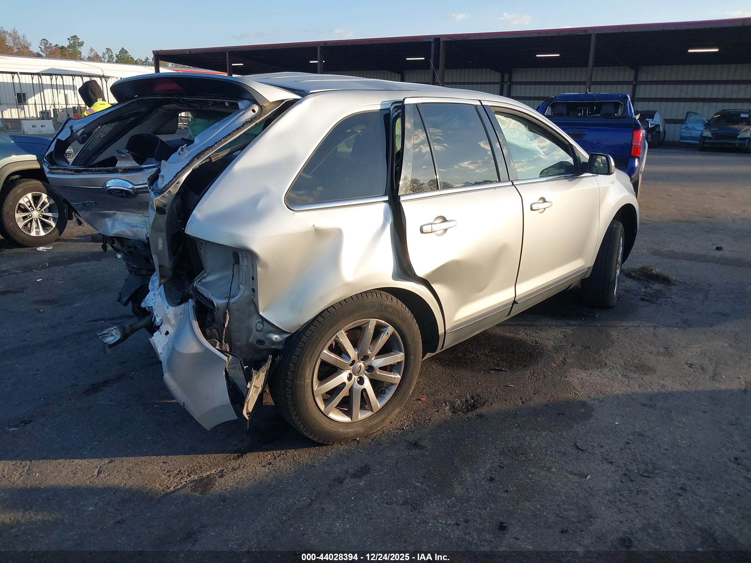 FORD EDGE image 4