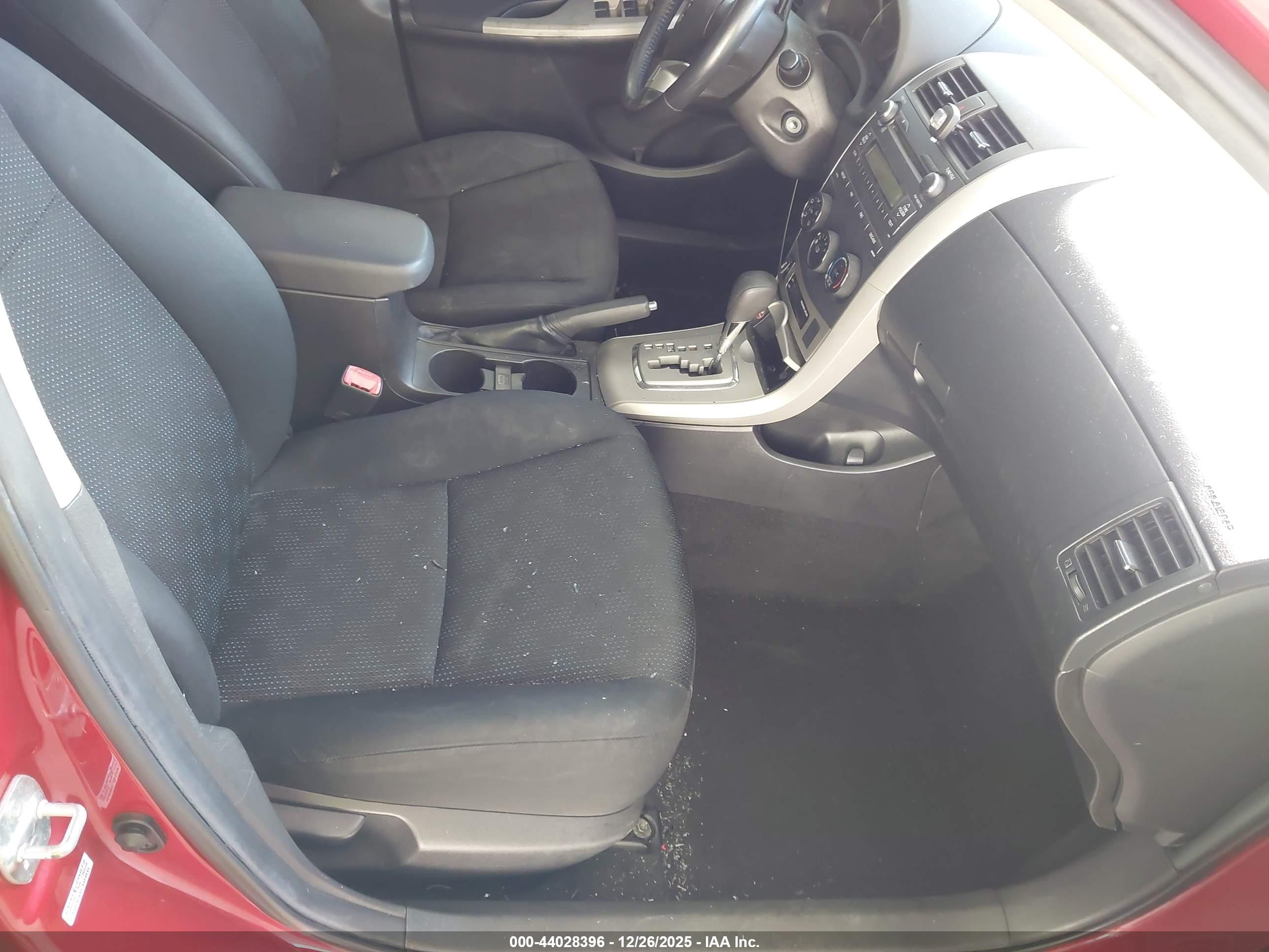 TOYOTA COROLLA image 5