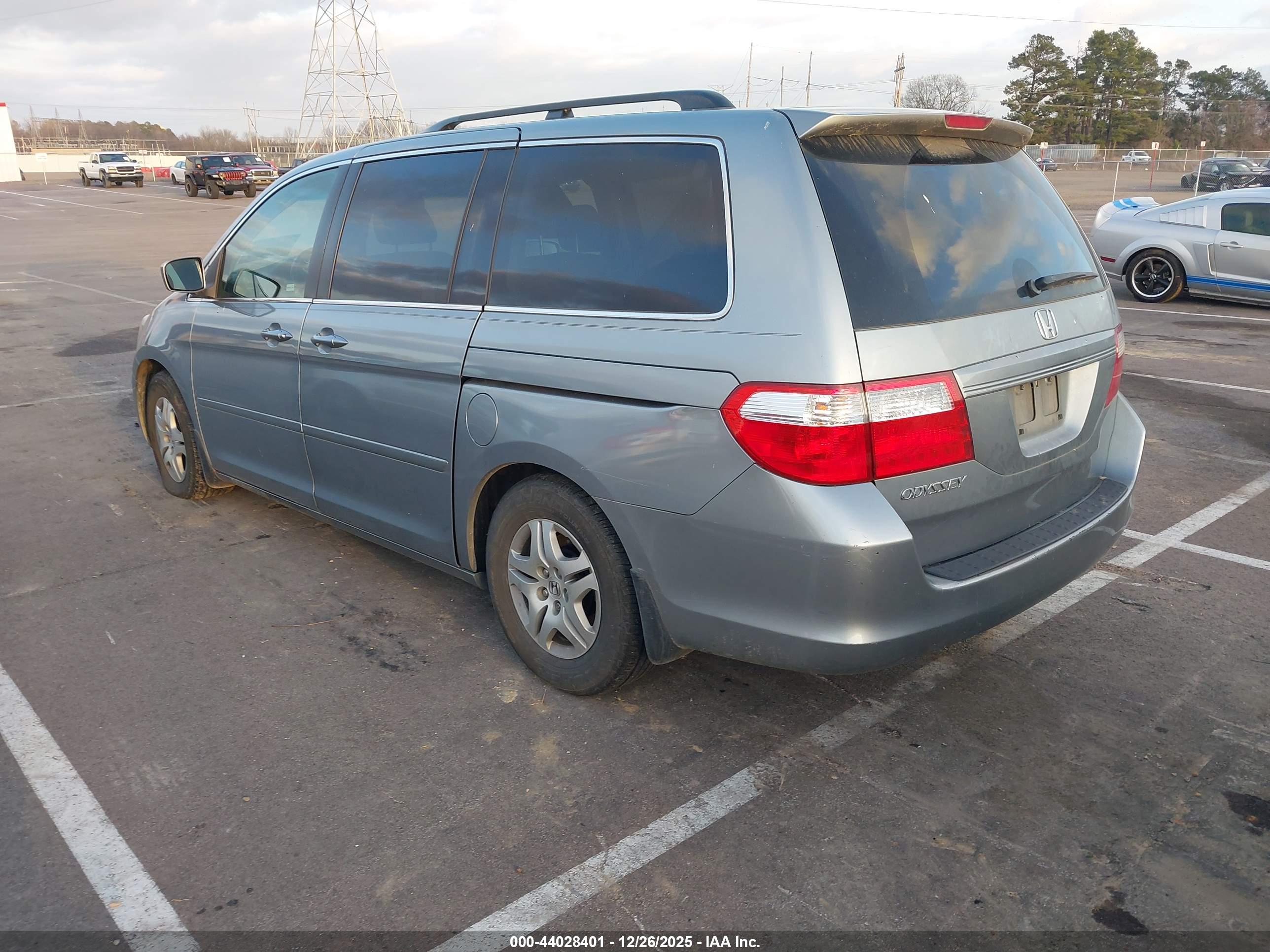 HONDA ODYSSEY image 3