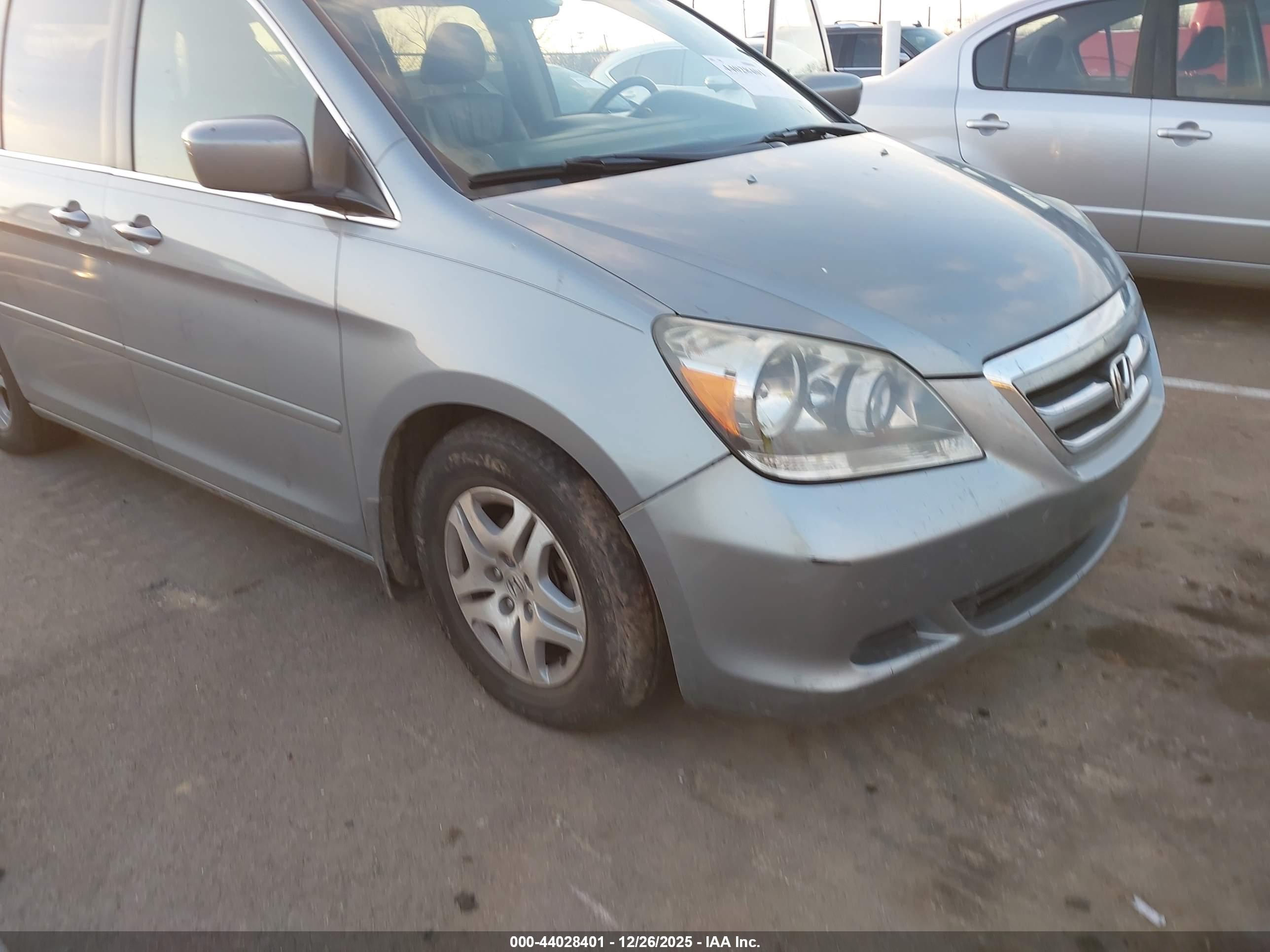 HONDA ODYSSEY image 6
