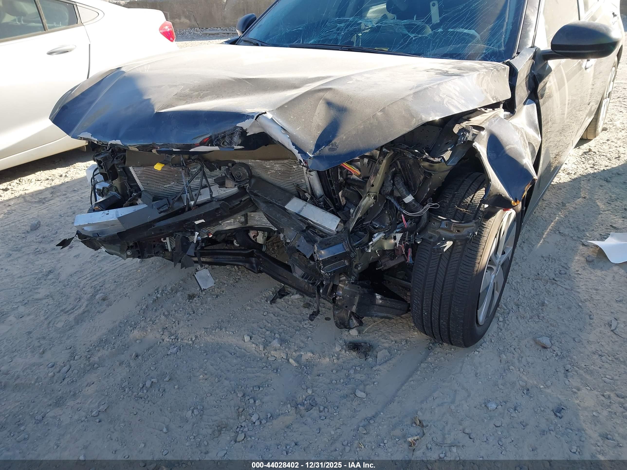 NISSAN ALTIMA image 6