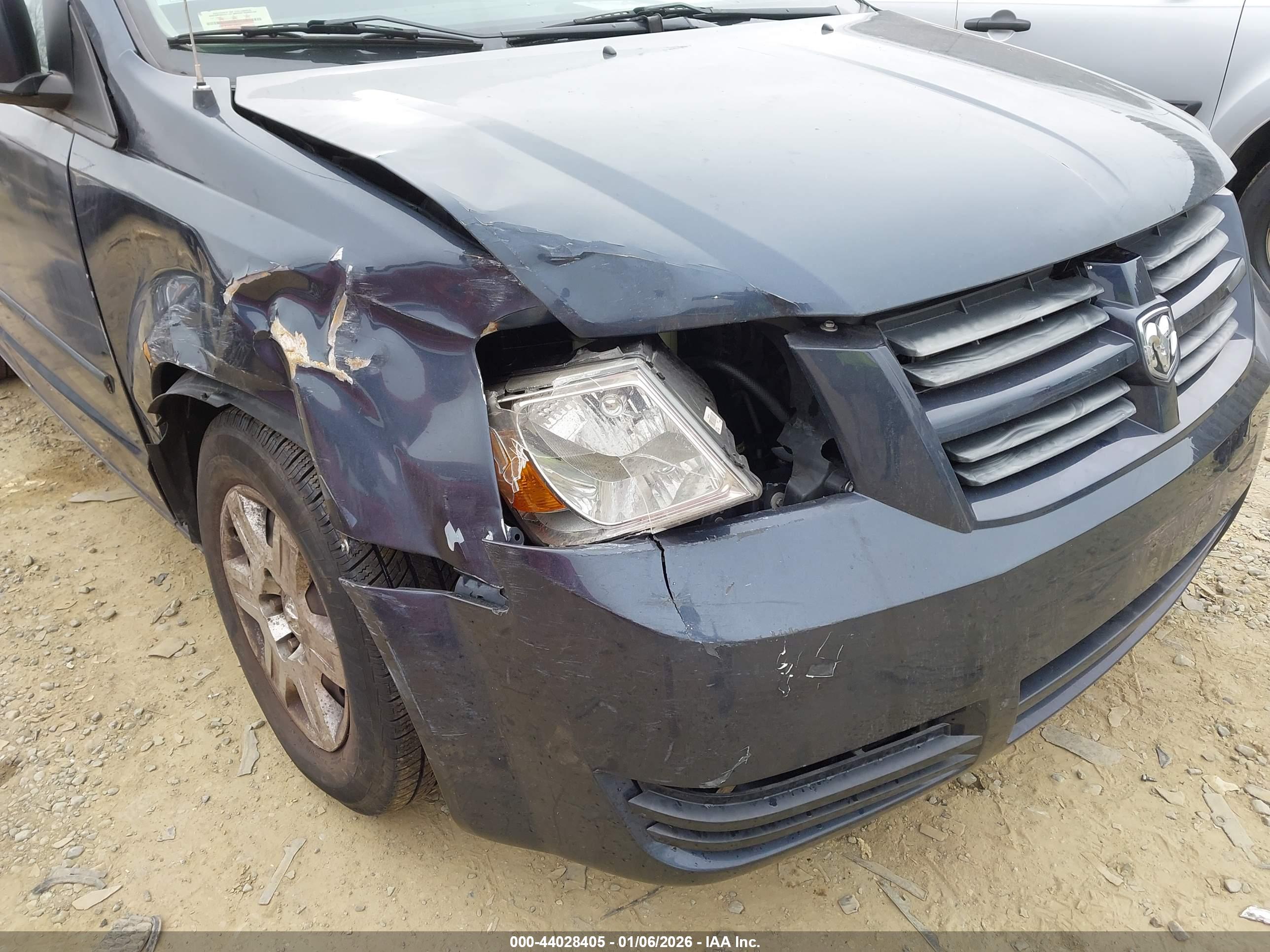 DODGE GRAND image 6