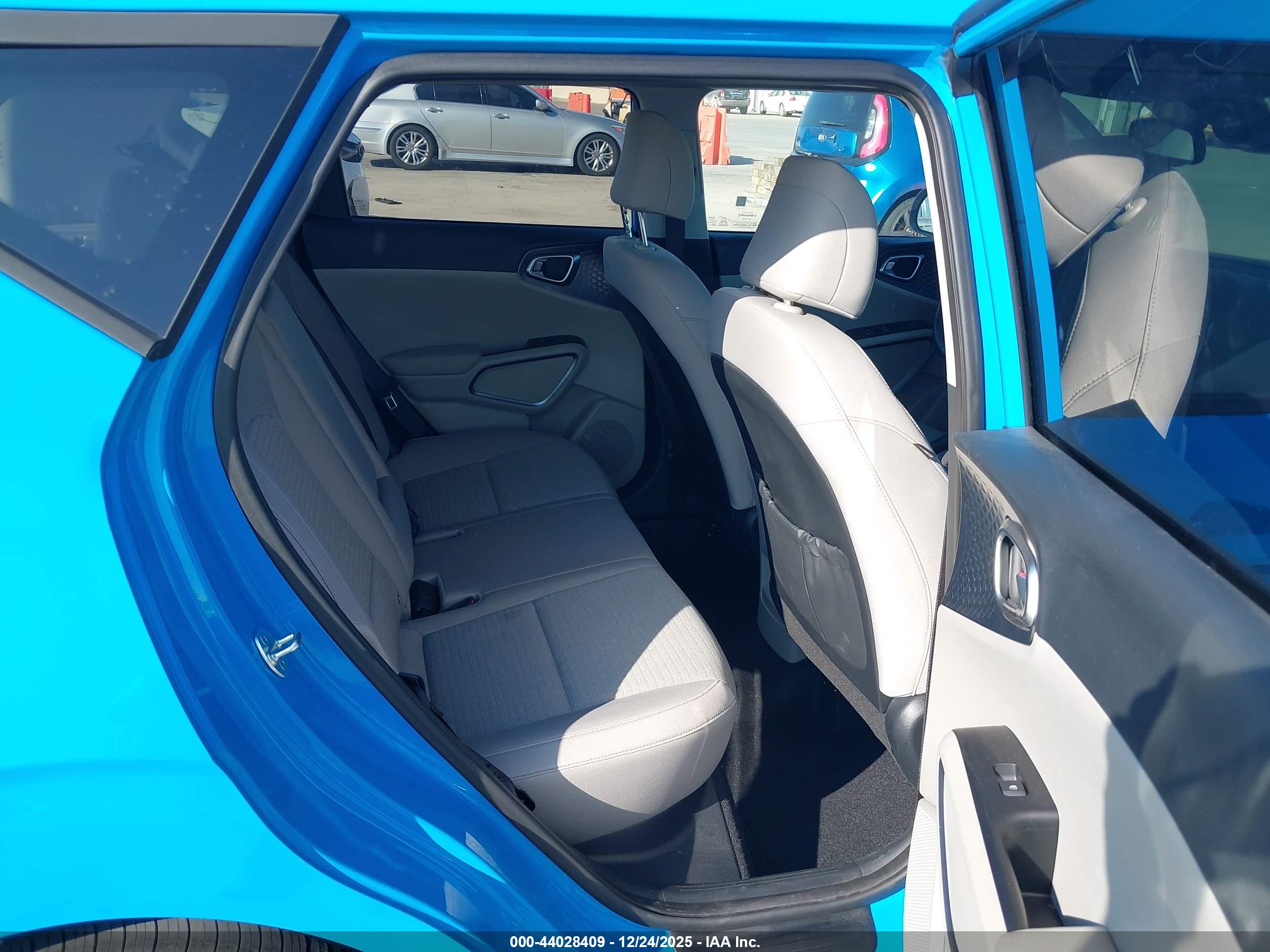KIA SOUL image 8