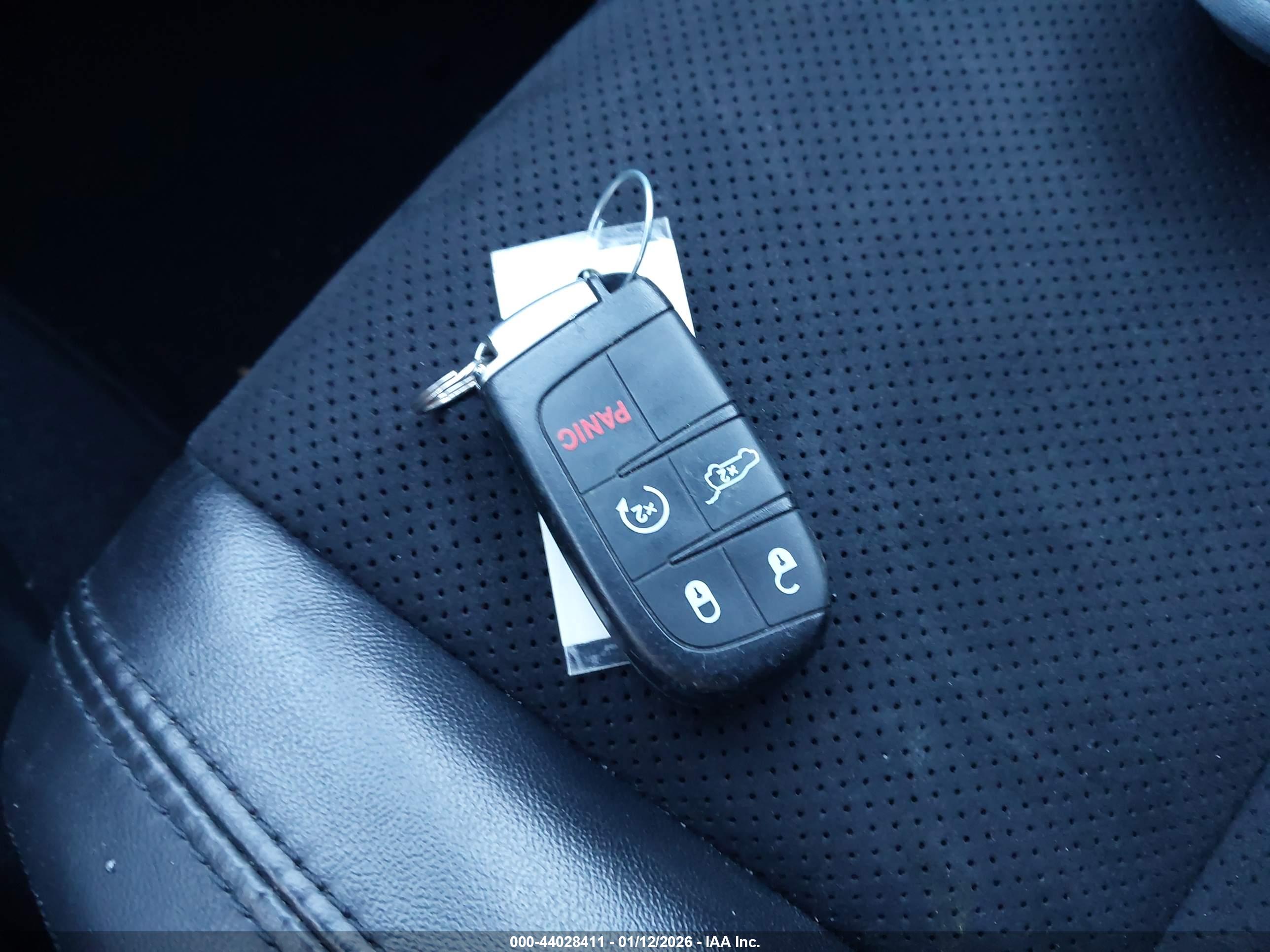 JEEP GRAND image 11