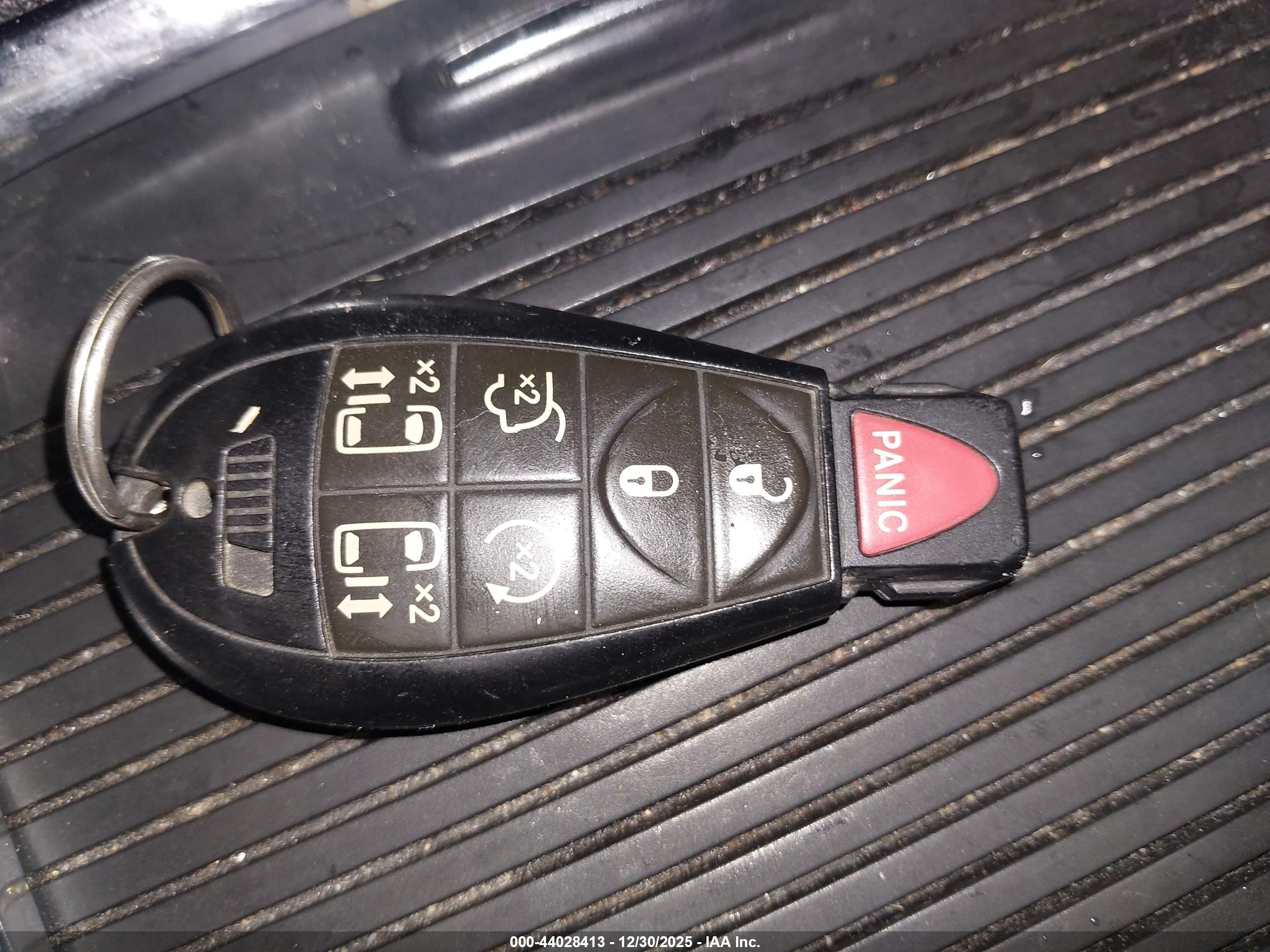 DODGE GRAND image 11