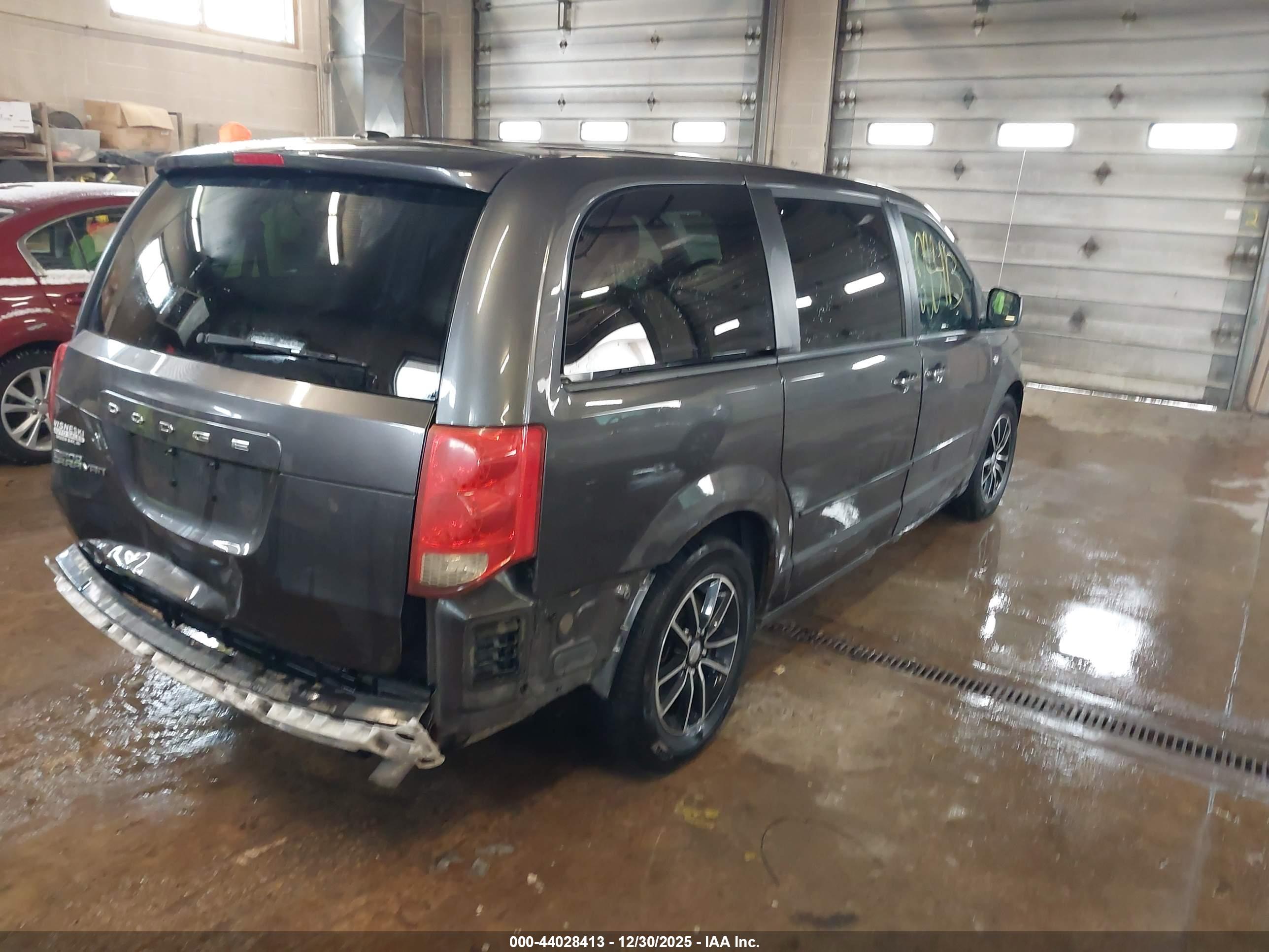 DODGE GRAND image 4