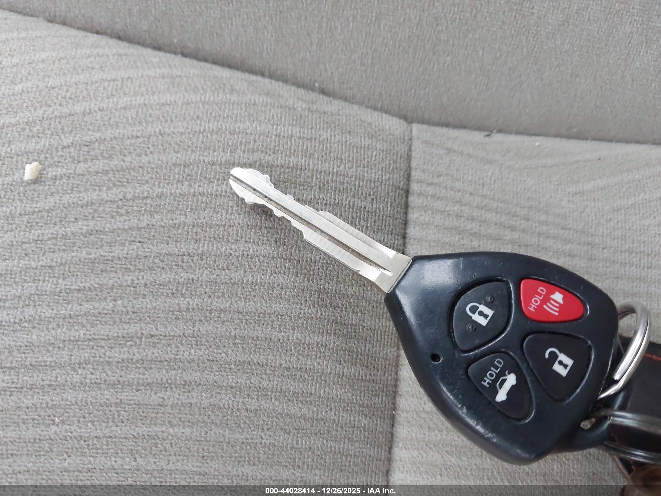 TOYOTA COROLLA image 11