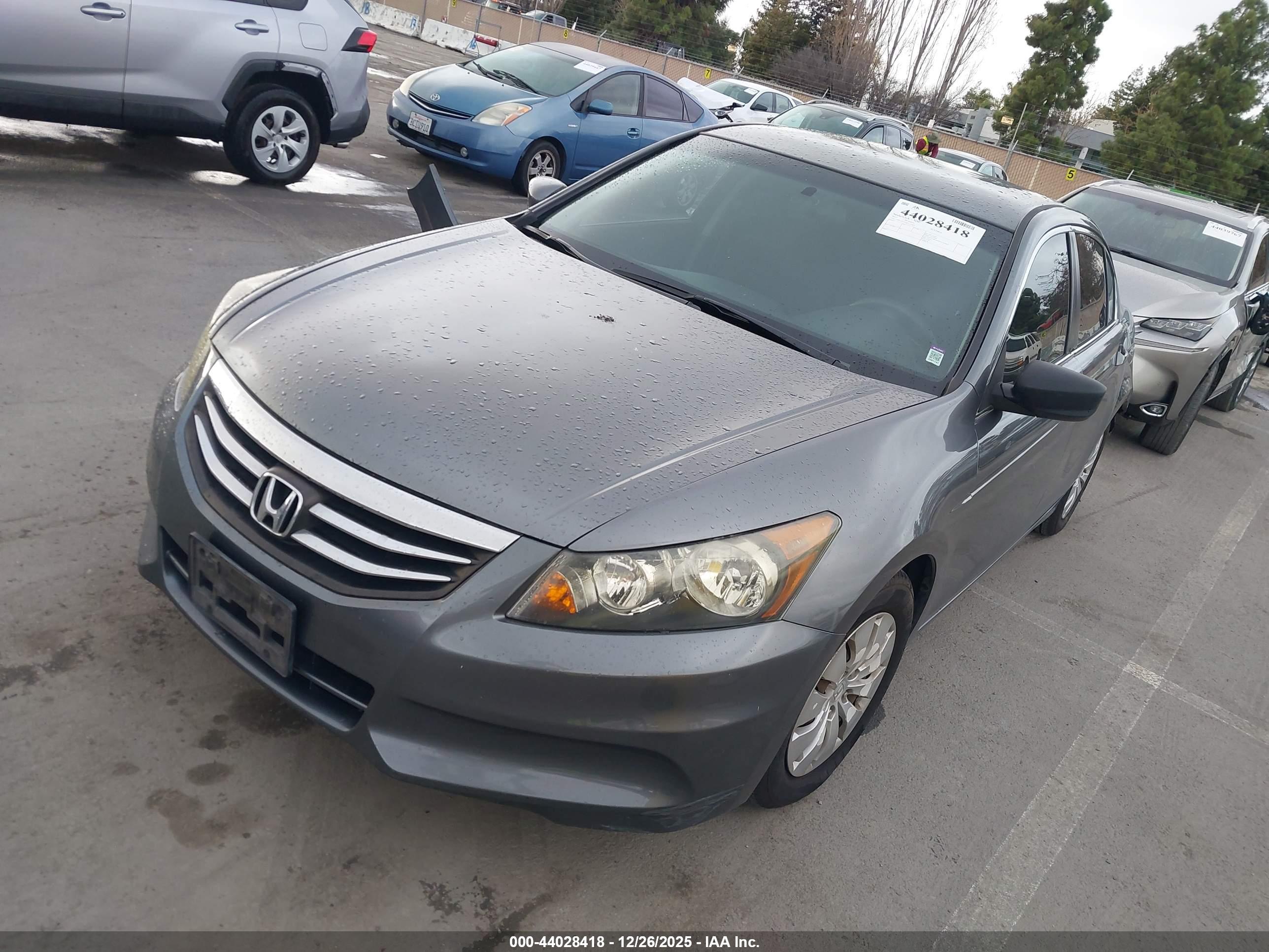 HONDA ACCORD image 2