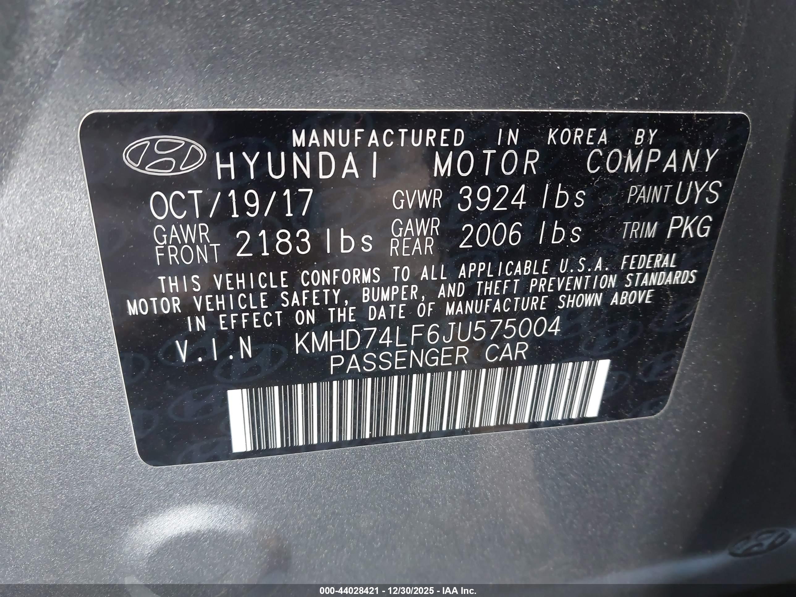 HYUNDAI ELANTRA image 9