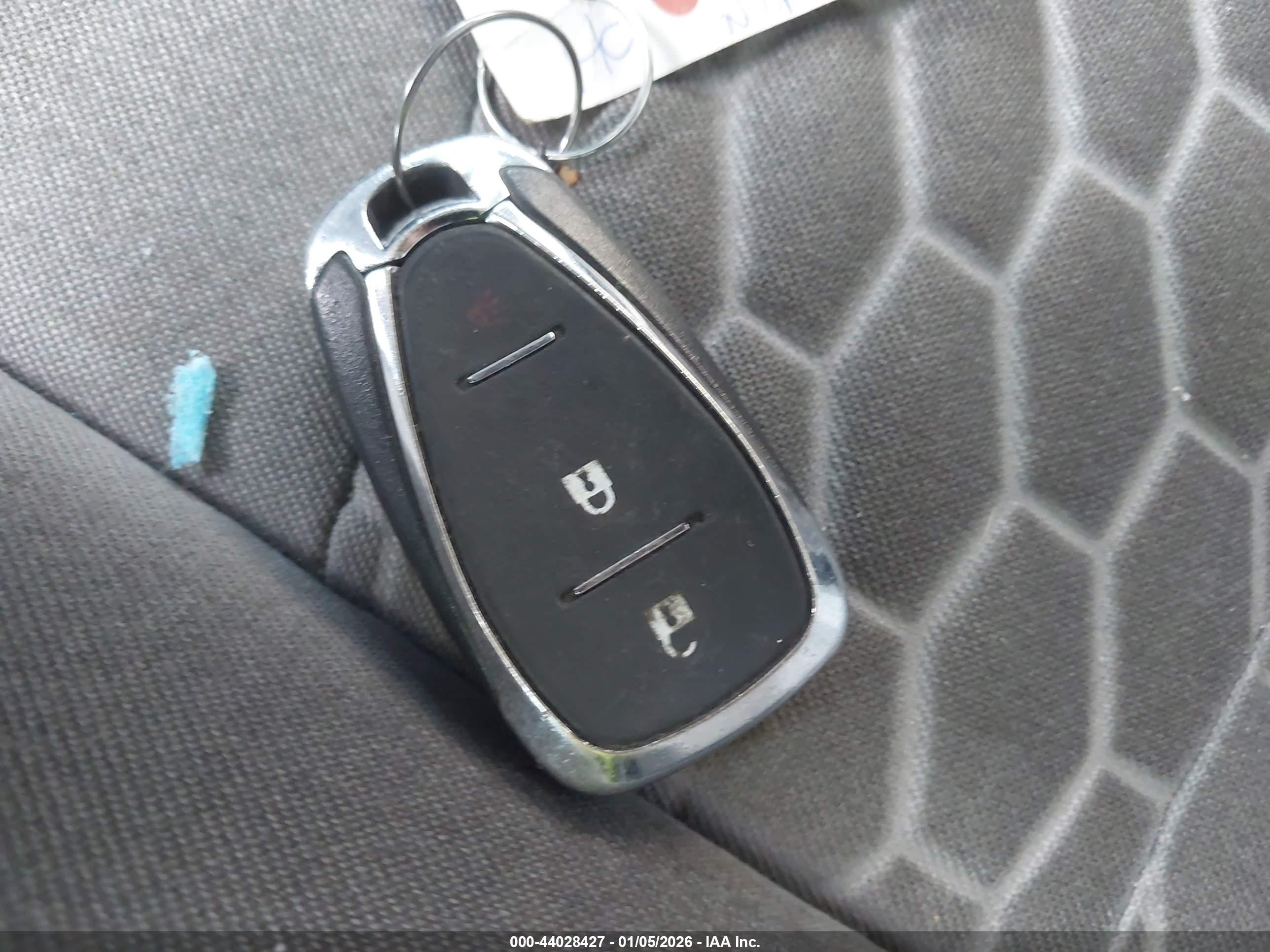 CHEVROLET EQUINOX image 11