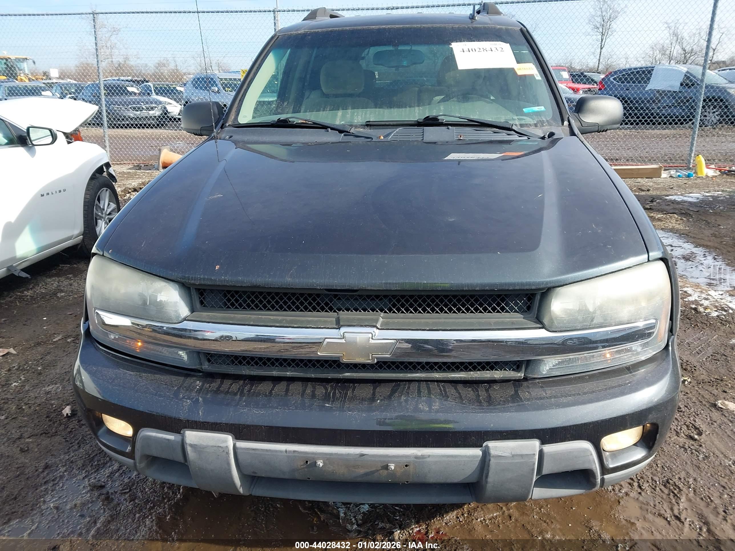 CHEVROLET TRAILBLAZER image 6
