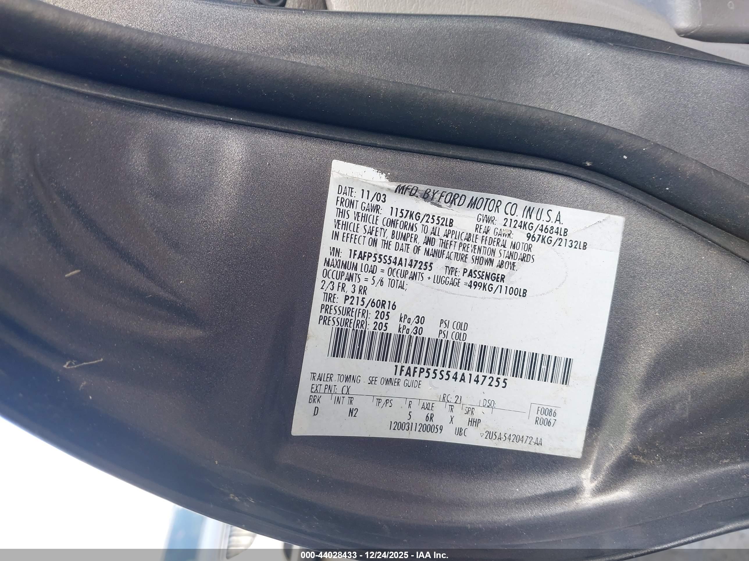 FORD TAURUS image 9