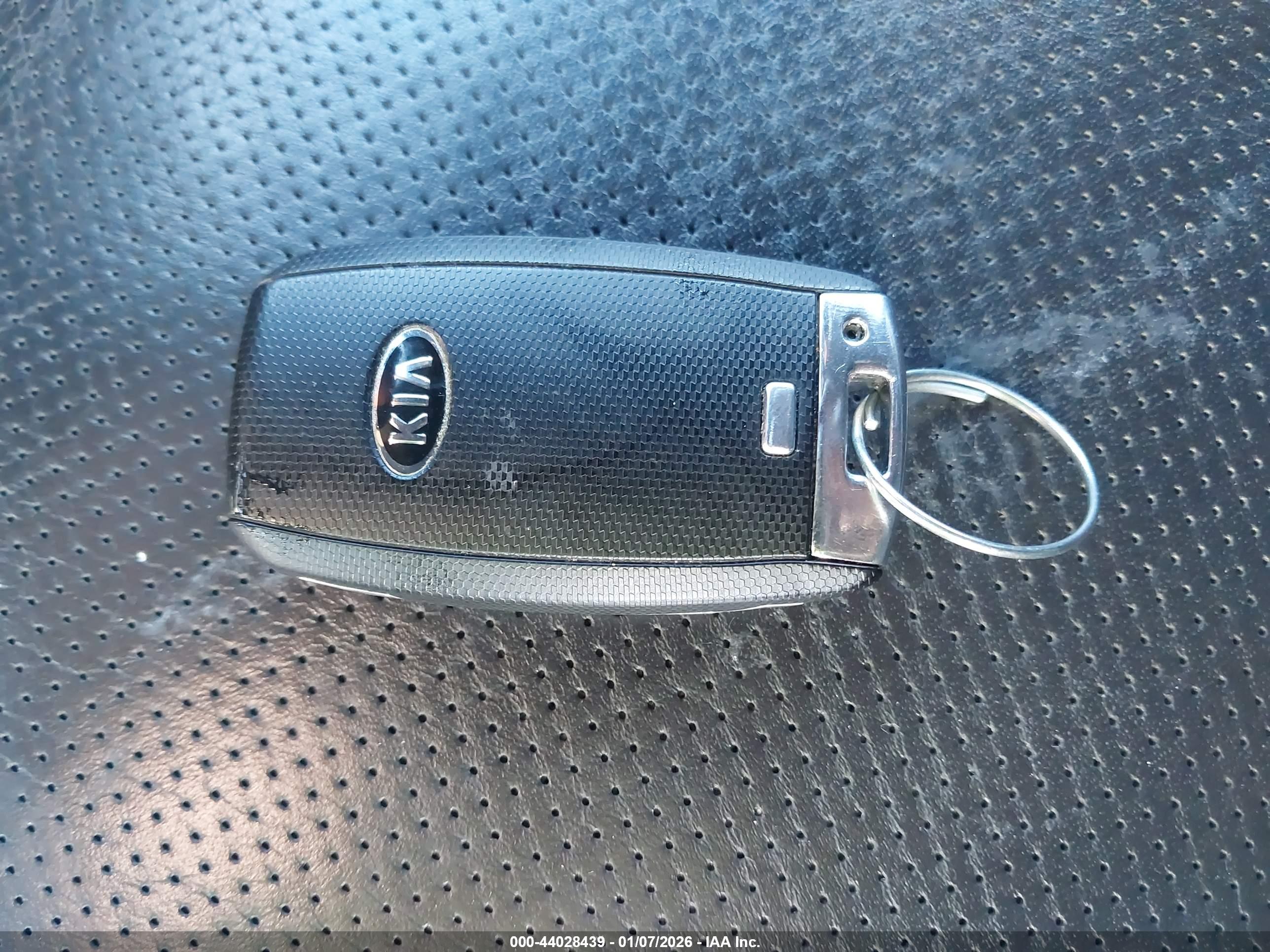 KIA SORENTO image 11