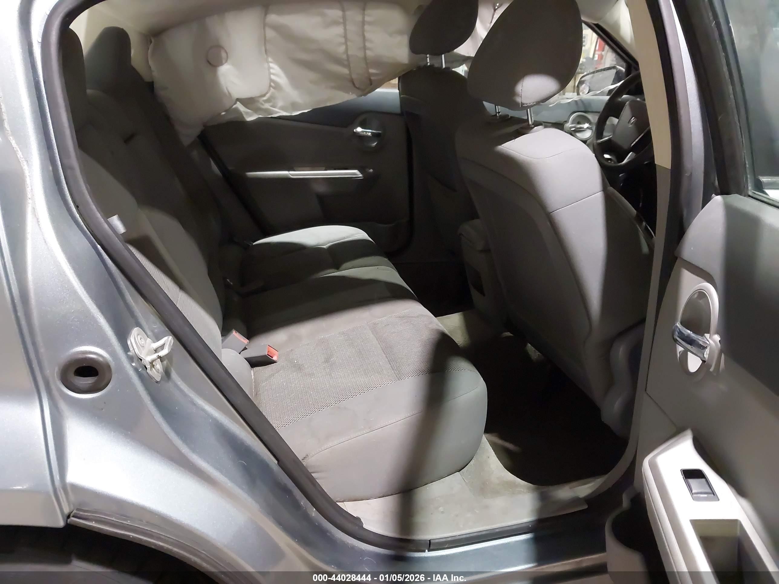 DODGE AVENGER image 8