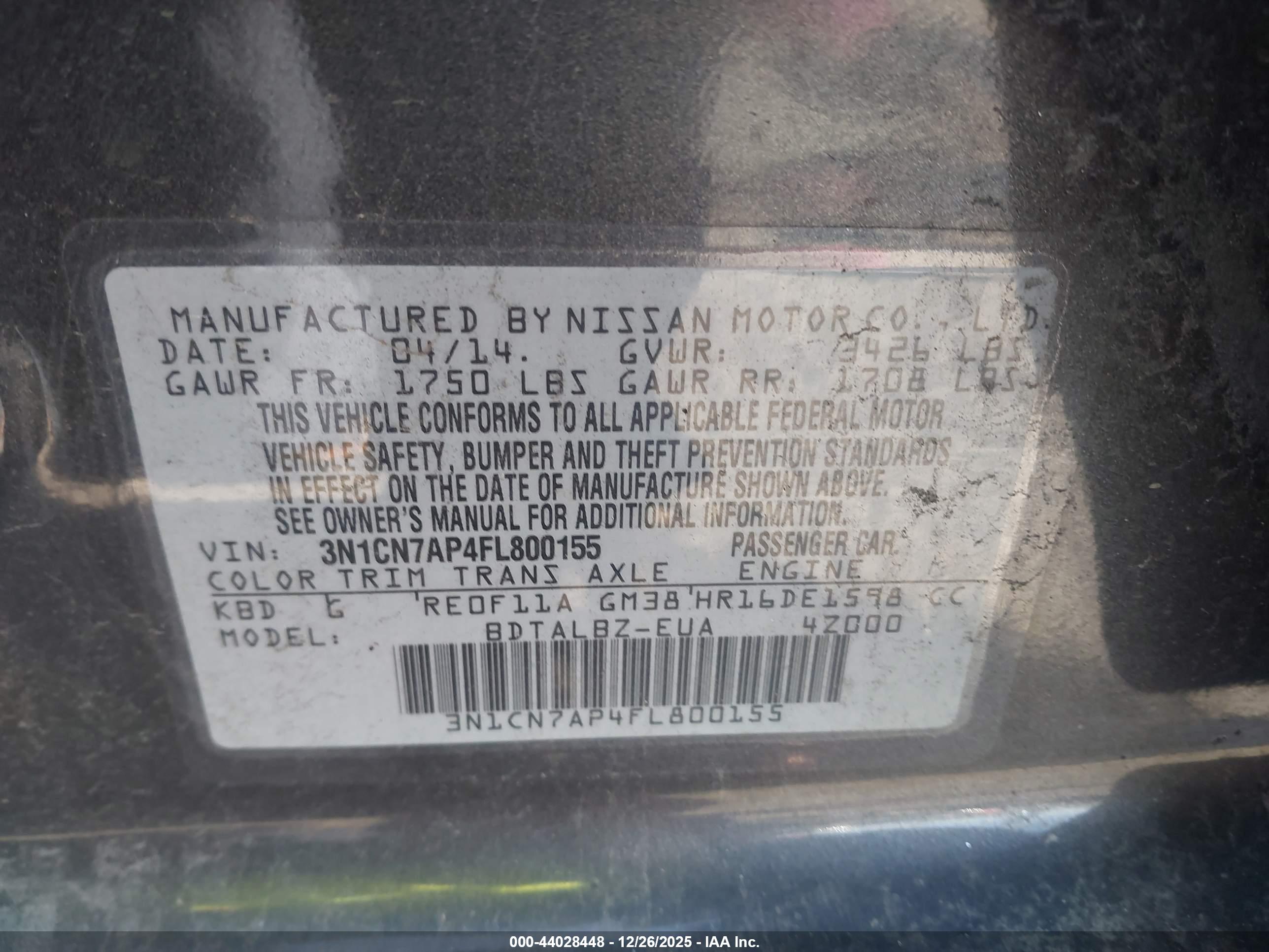 NISSAN VERSA image 9