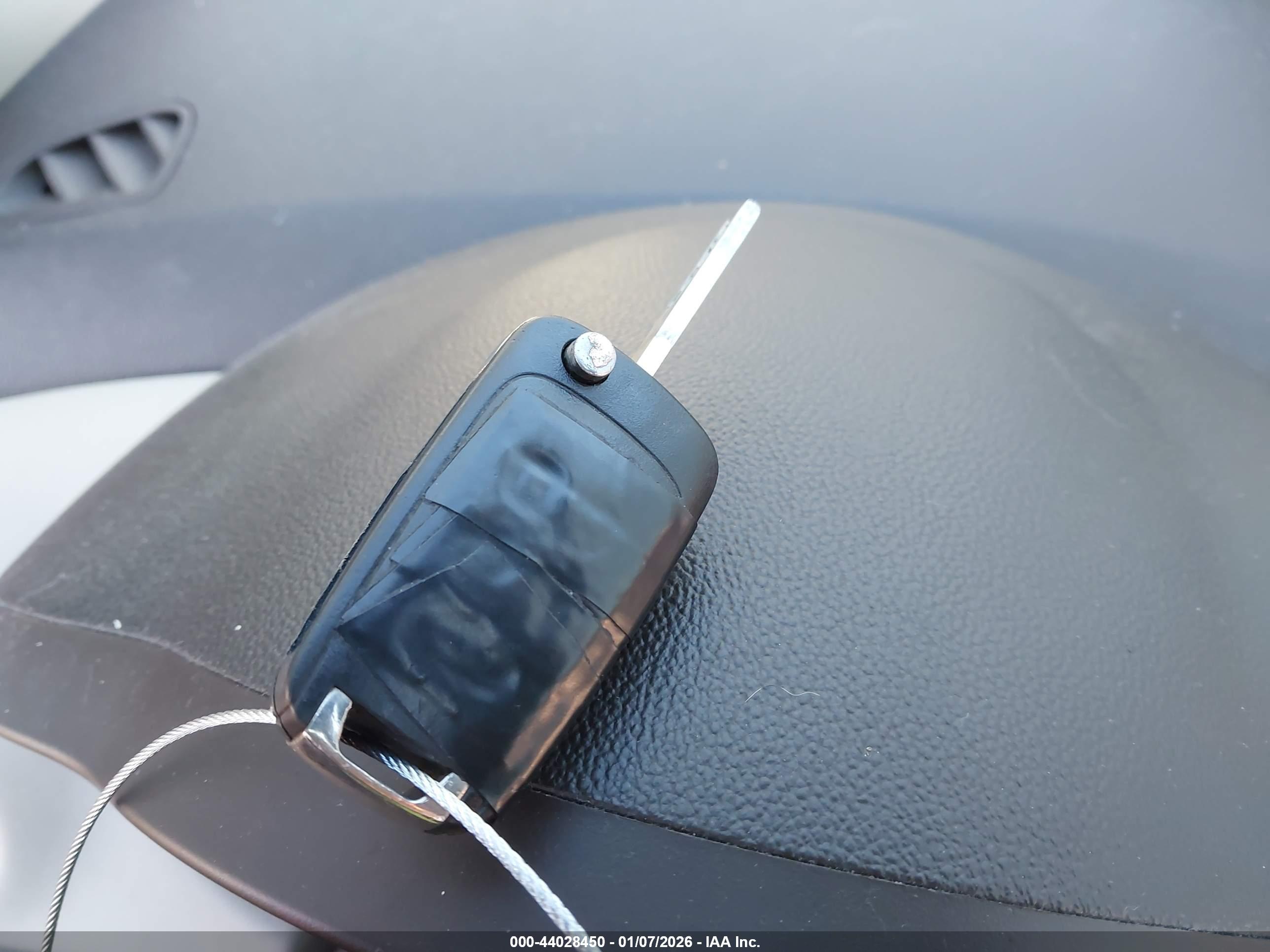 CHEVROLET CRUZE image 11