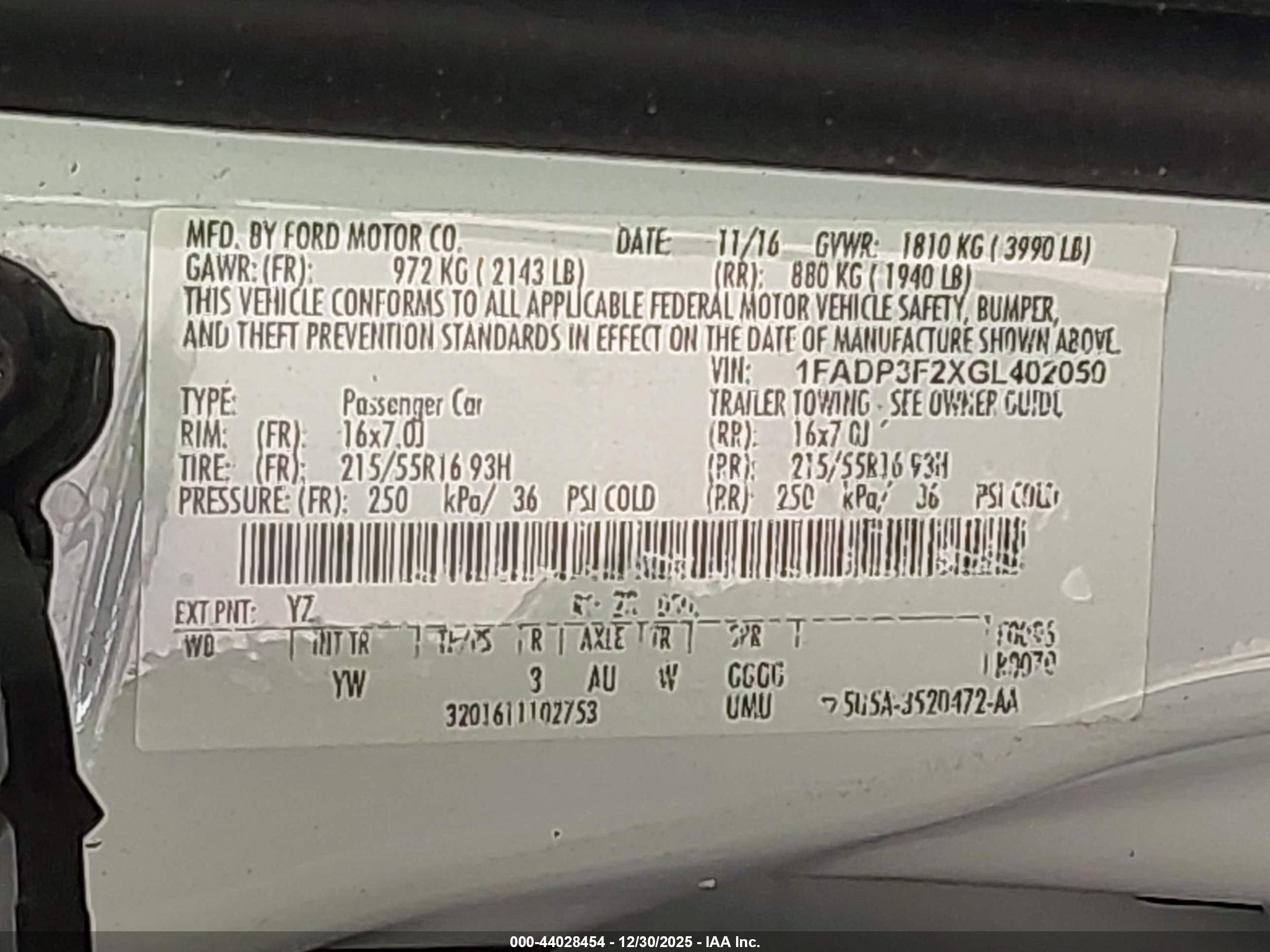 FORD FOCUS image 9