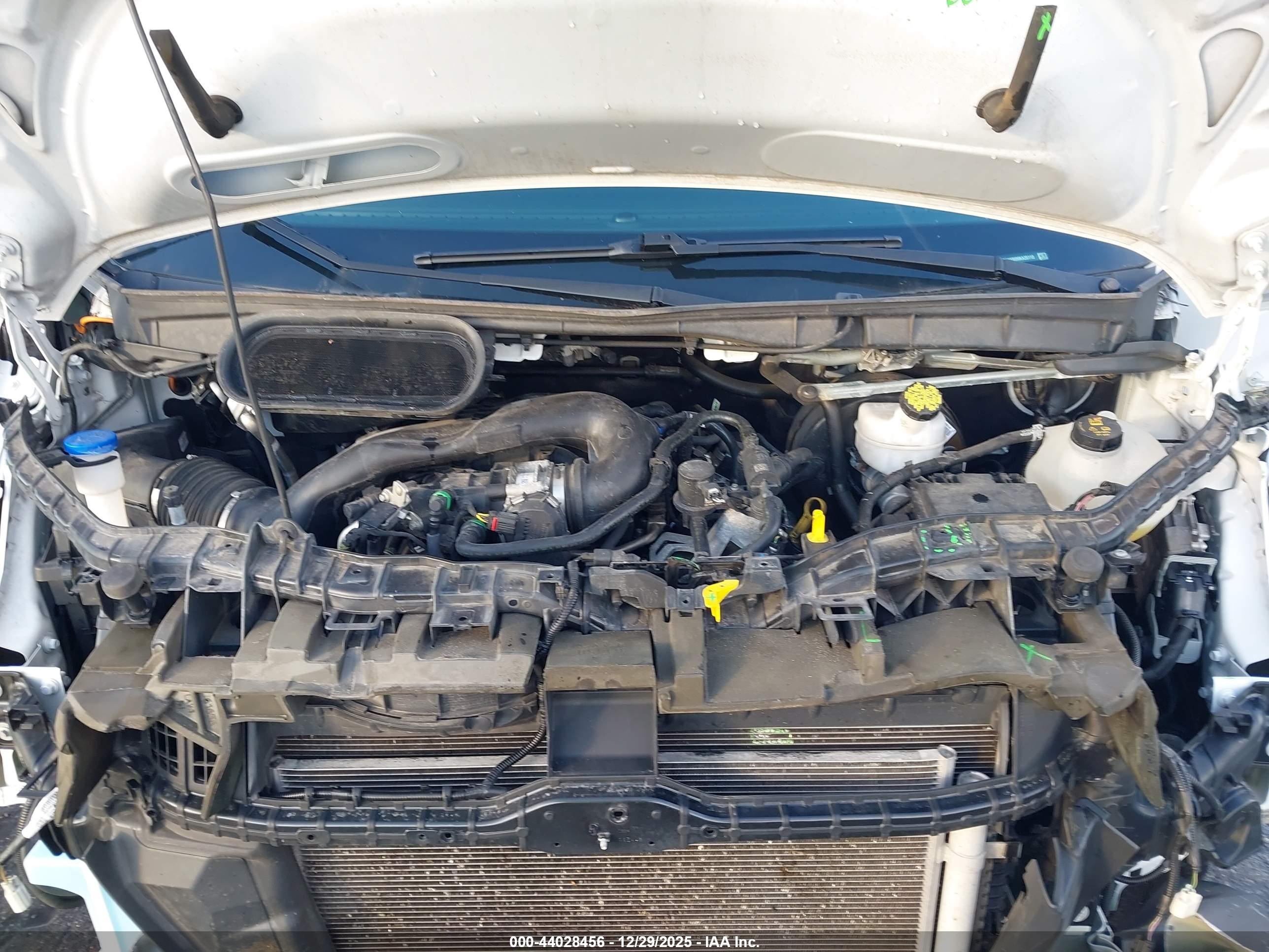 FORD TRANSIT-250 image 10