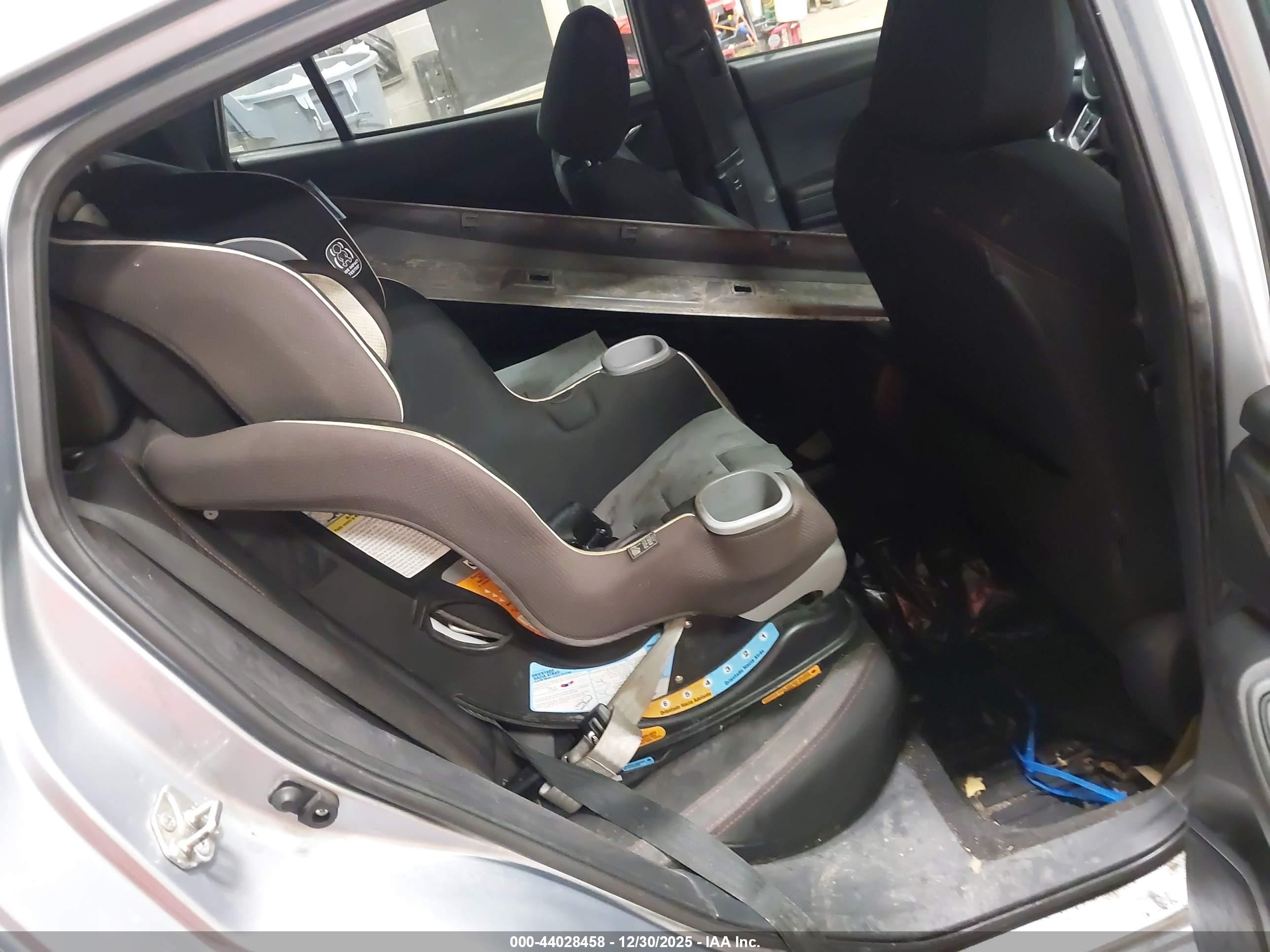 SUBARU IMPREZA image 8