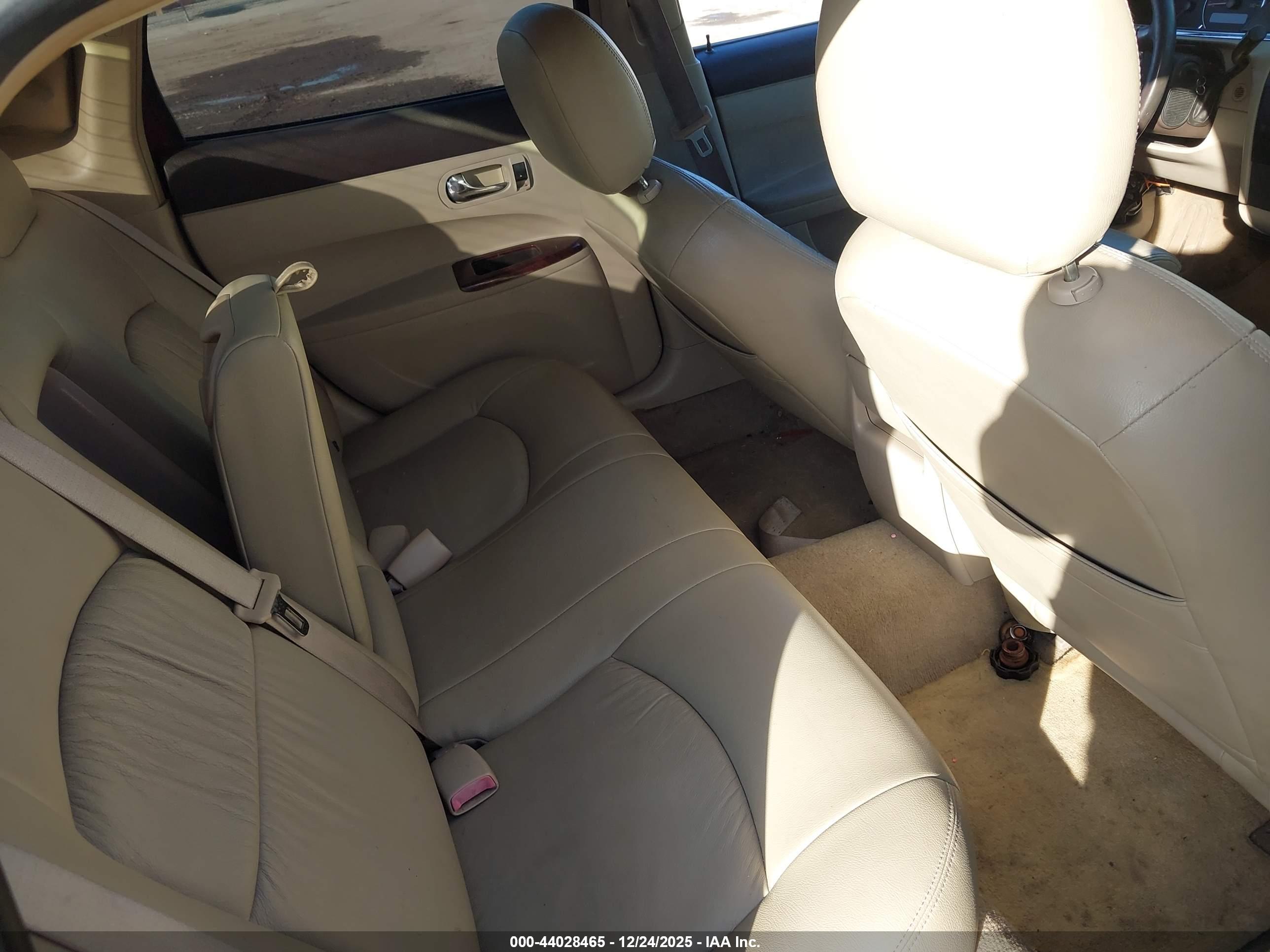 BUICK LACROSSE image 8