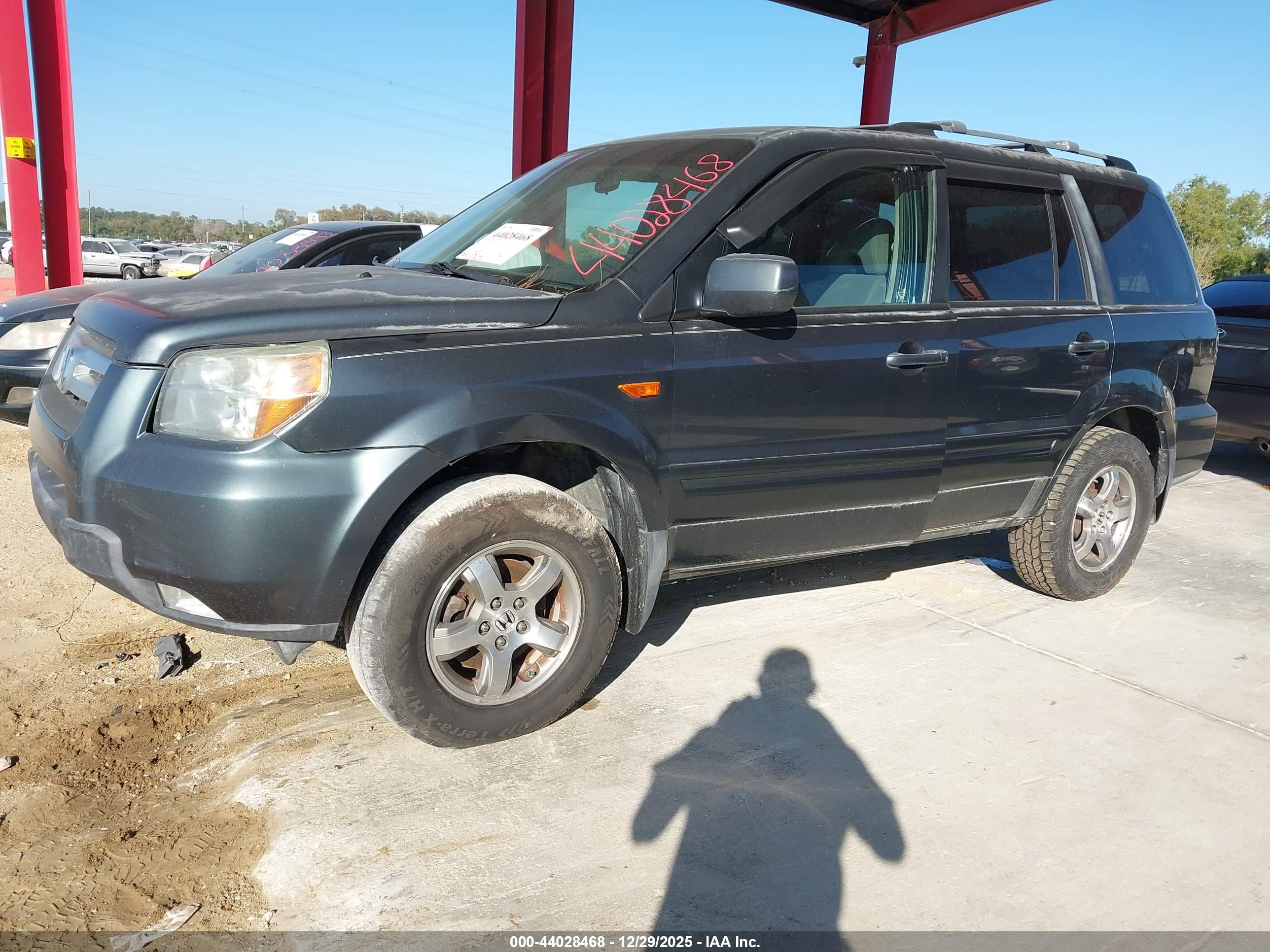 HONDA PILOT image 2