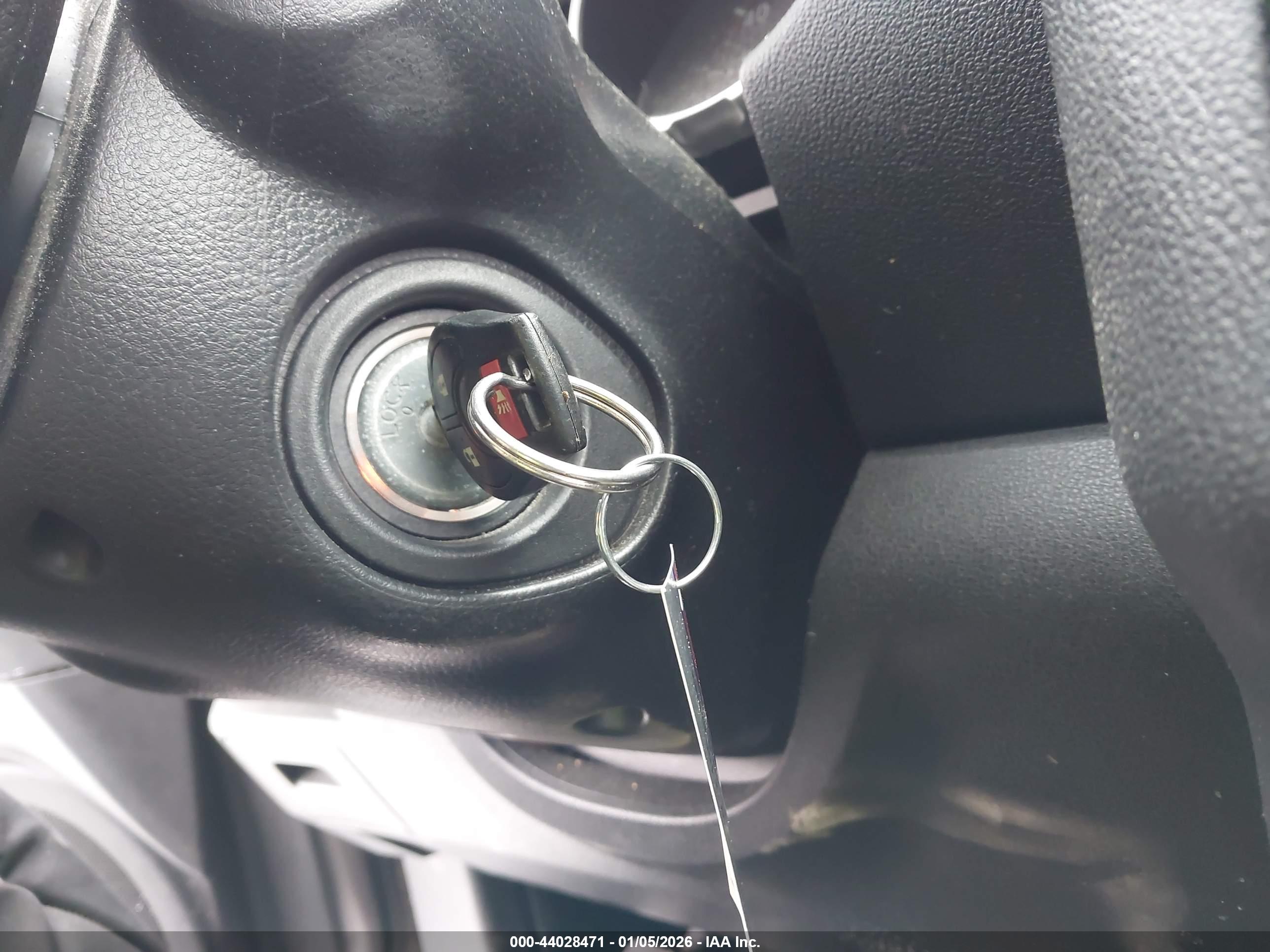 NISSAN ROGUE image 11