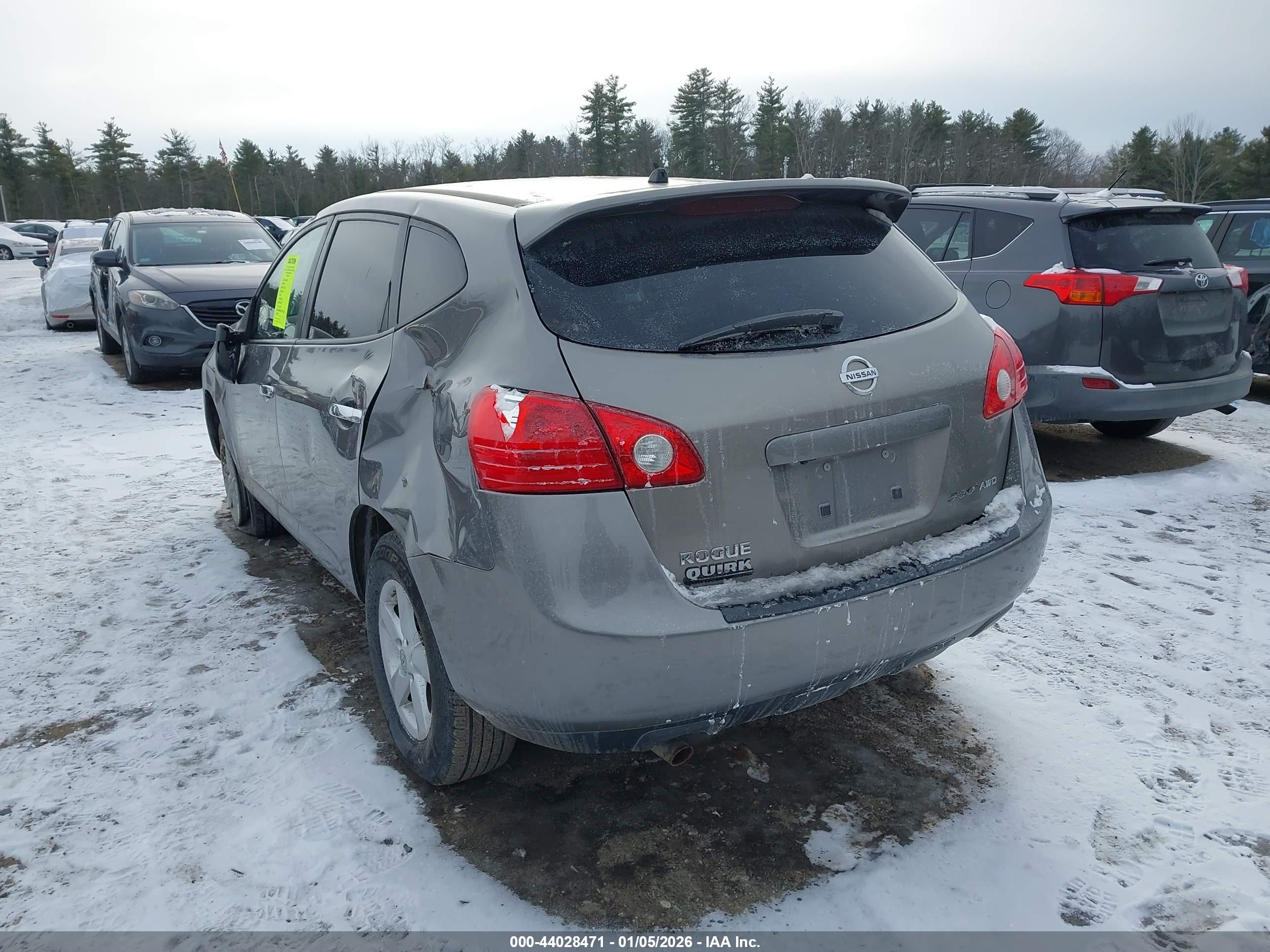 NISSAN ROGUE image 3