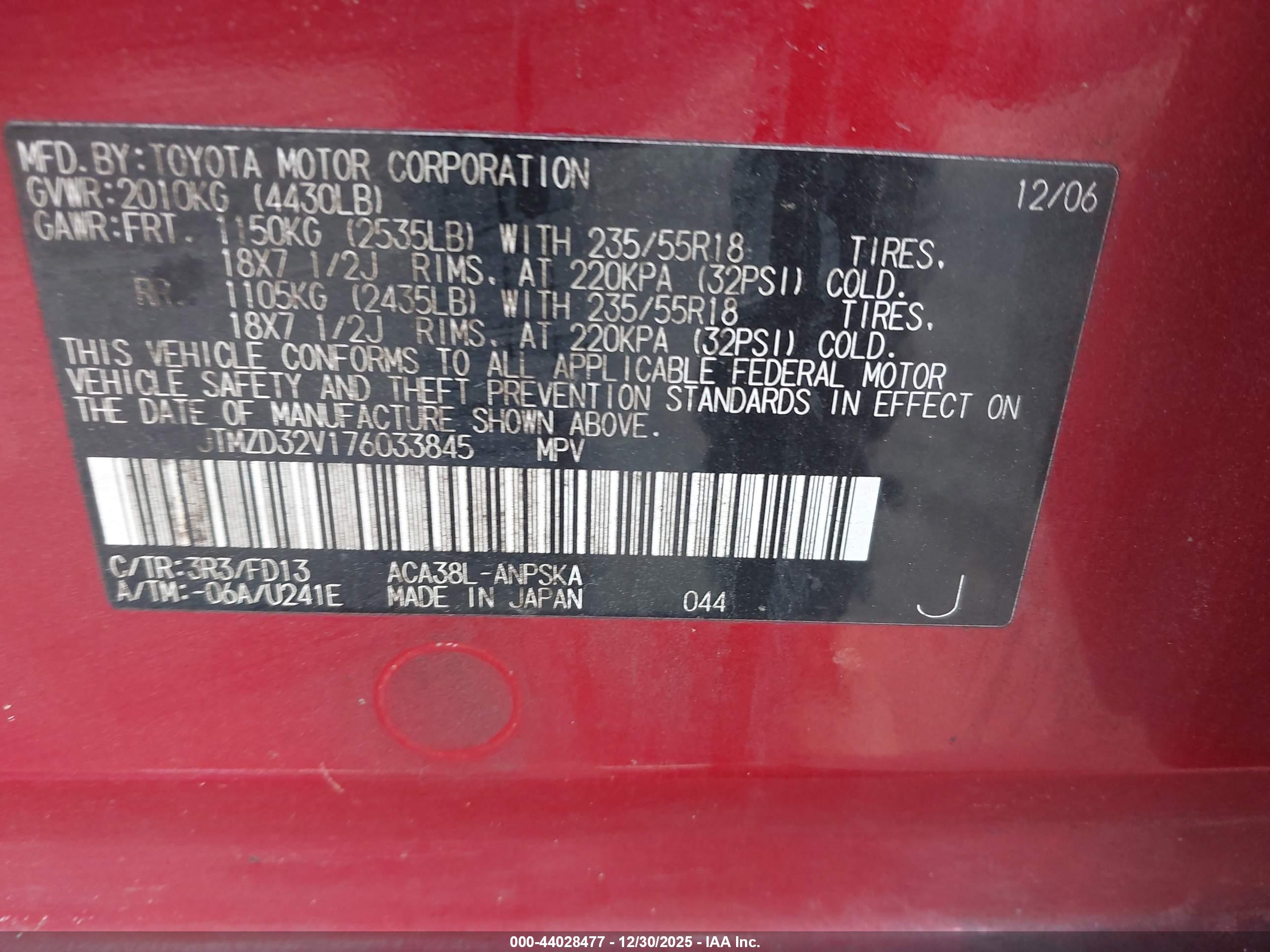TOYOTA RAV4 image 9