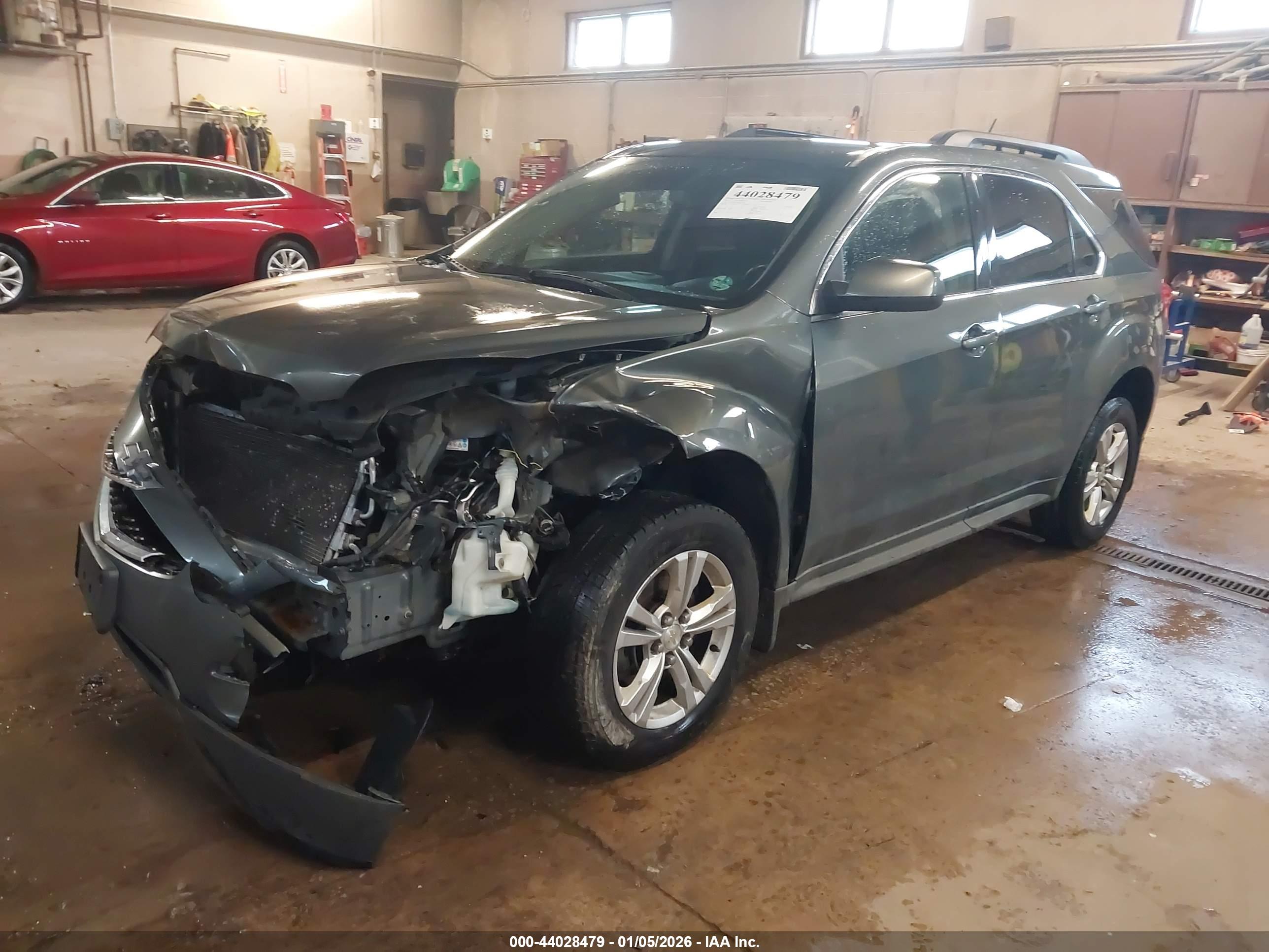 CHEVROLET EQUINOX image 2