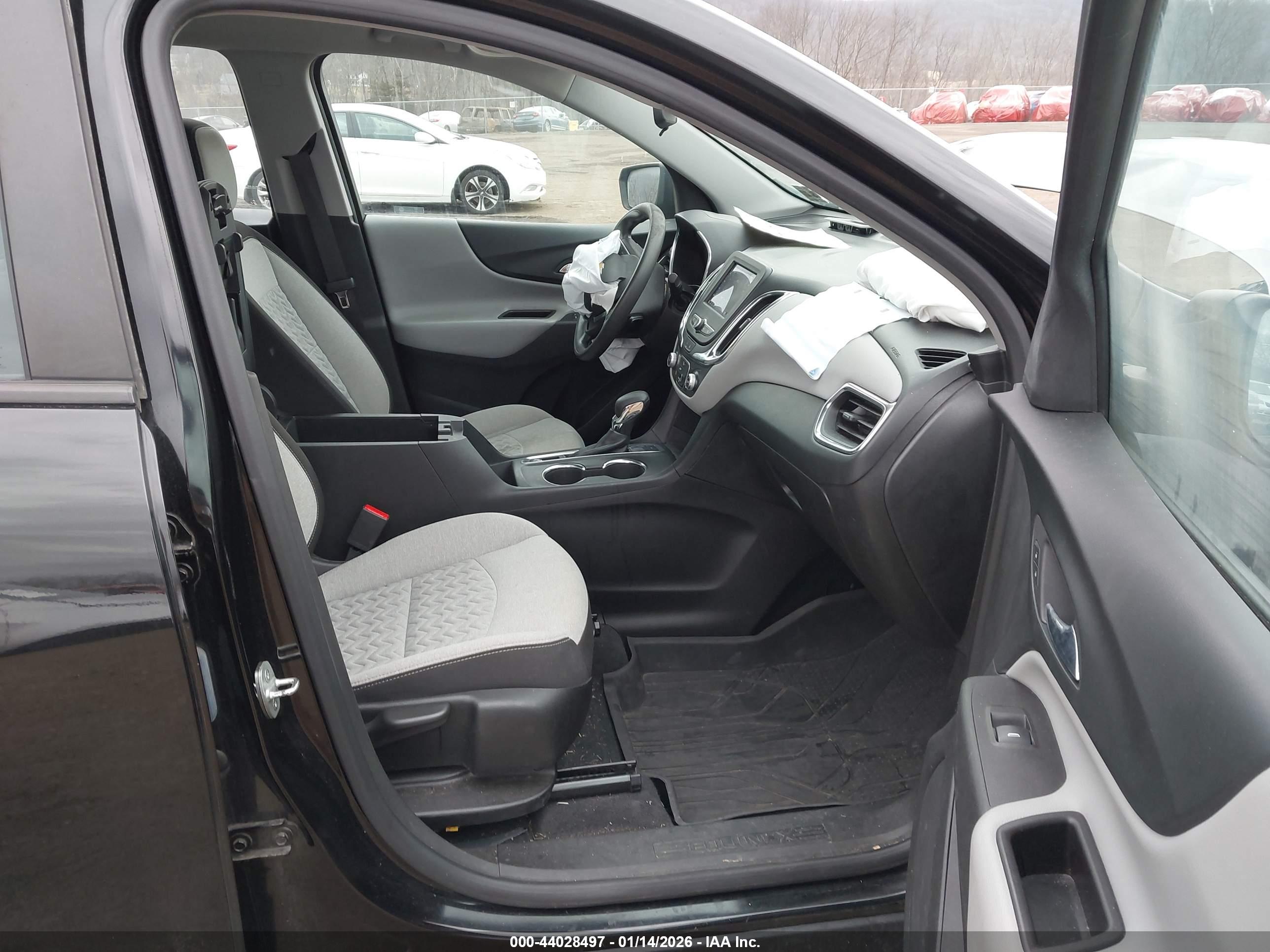 CHEVROLET EQUINOX image 5